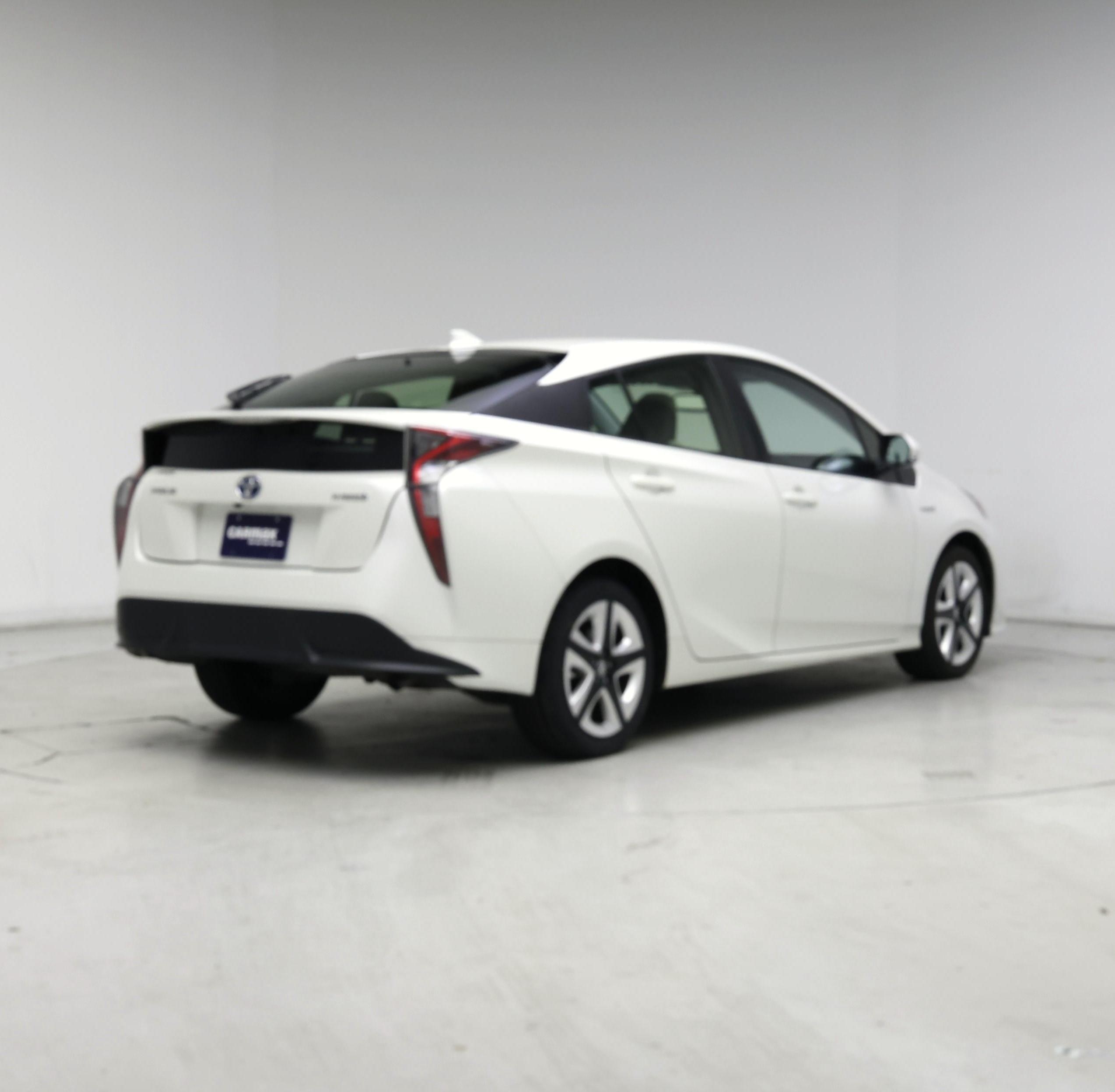 Thumbnail: 2016 Toyota Prius - 8