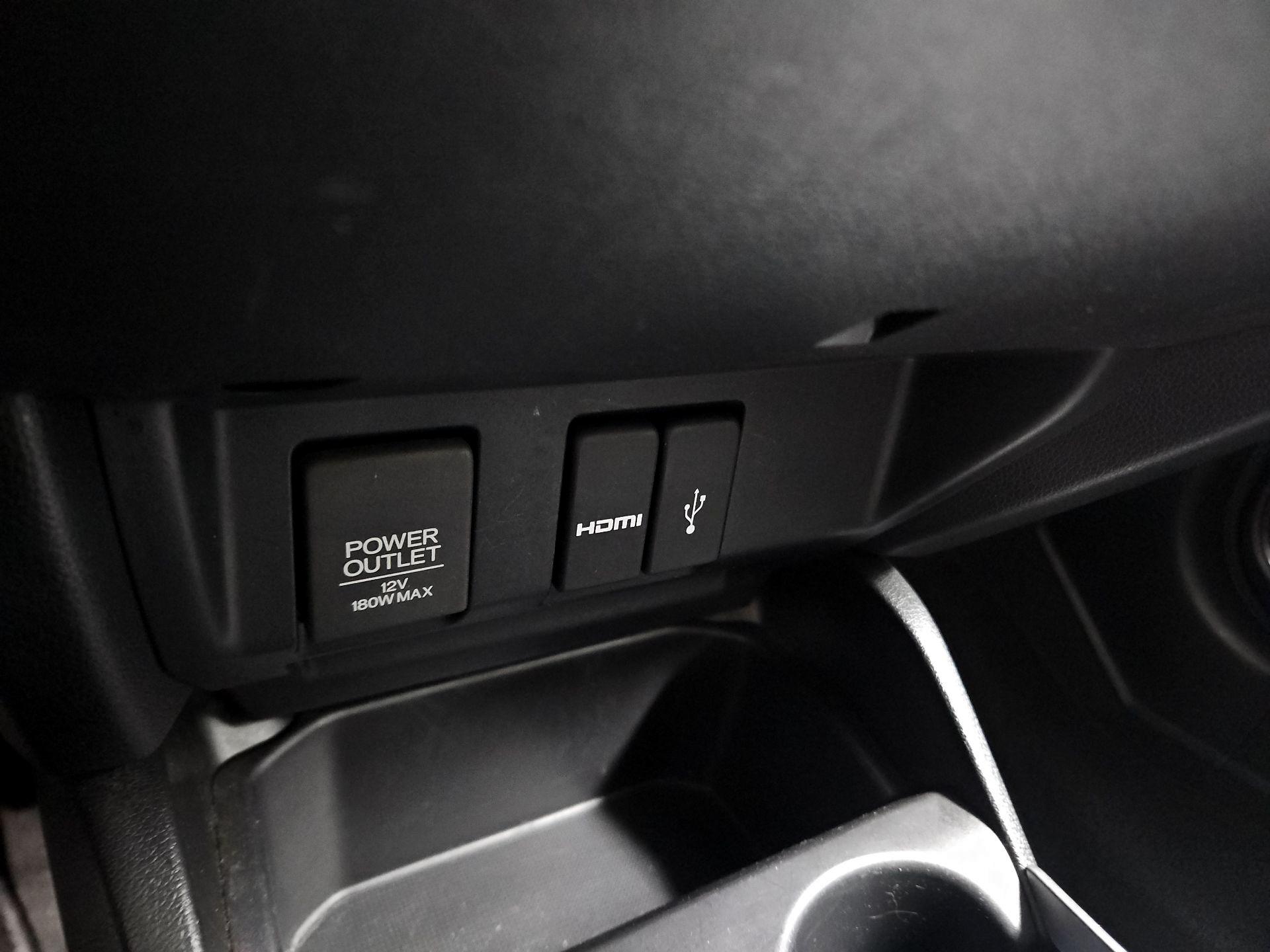 Thumbnail: 2016 Honda Fit - 18