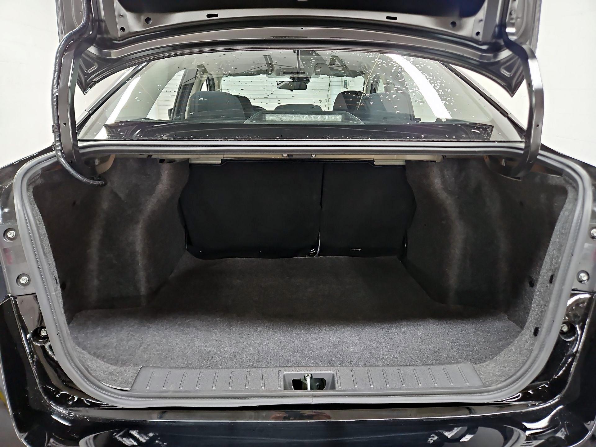 Thumbnail: 2020 Nissan Versa - 20