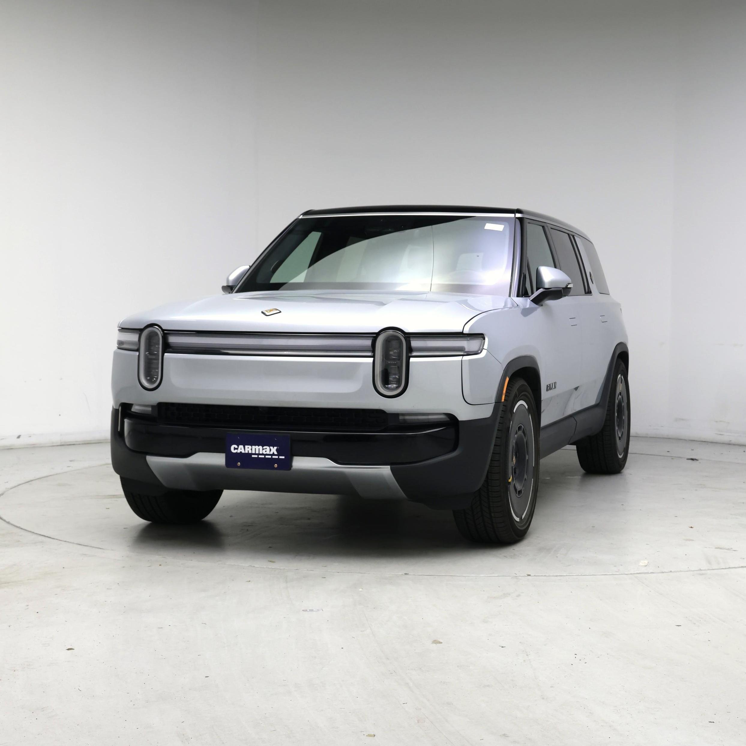 Thumbnail: 2025 Rivian R1S - 4