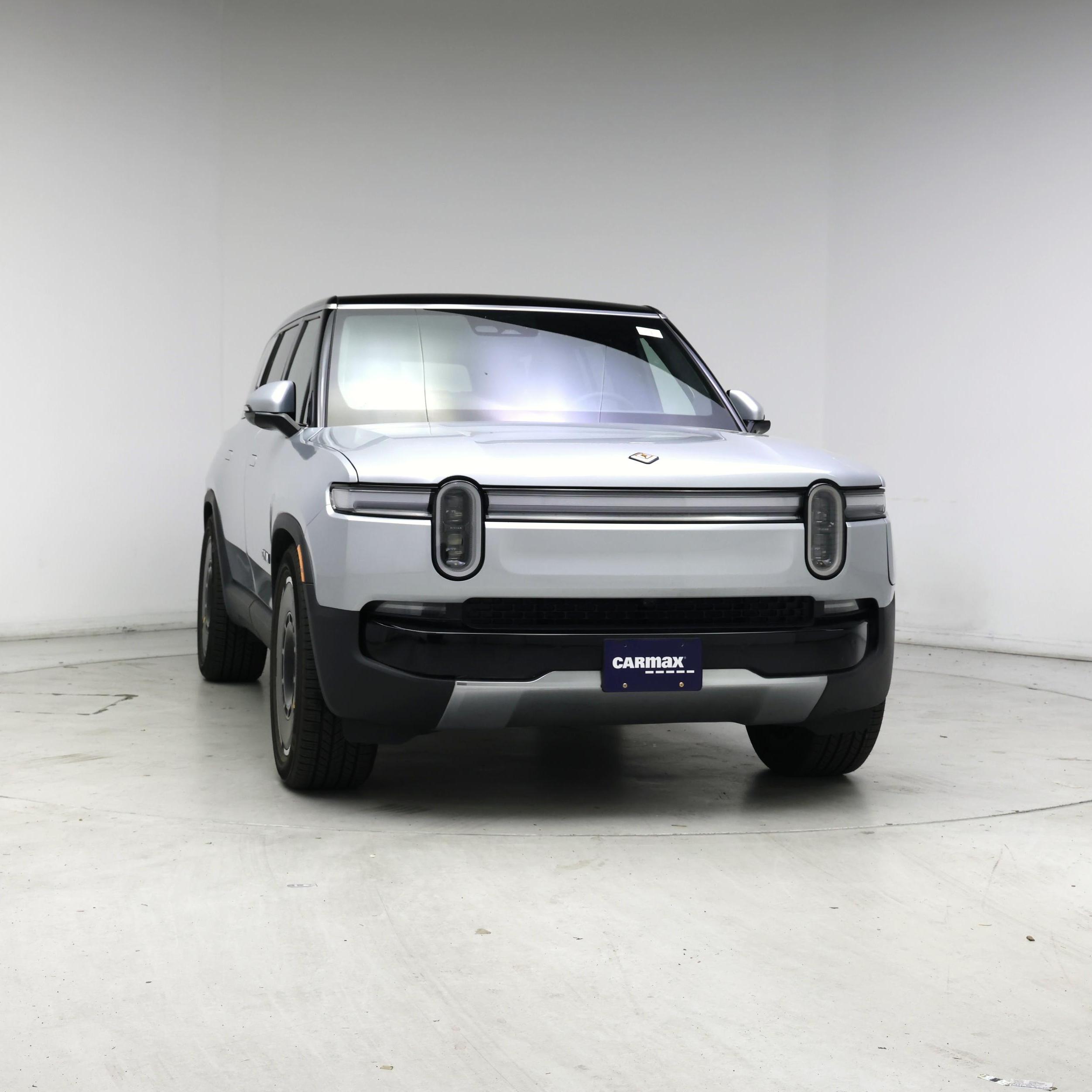 Thumbnail: 2025 Rivian R1S - 5
