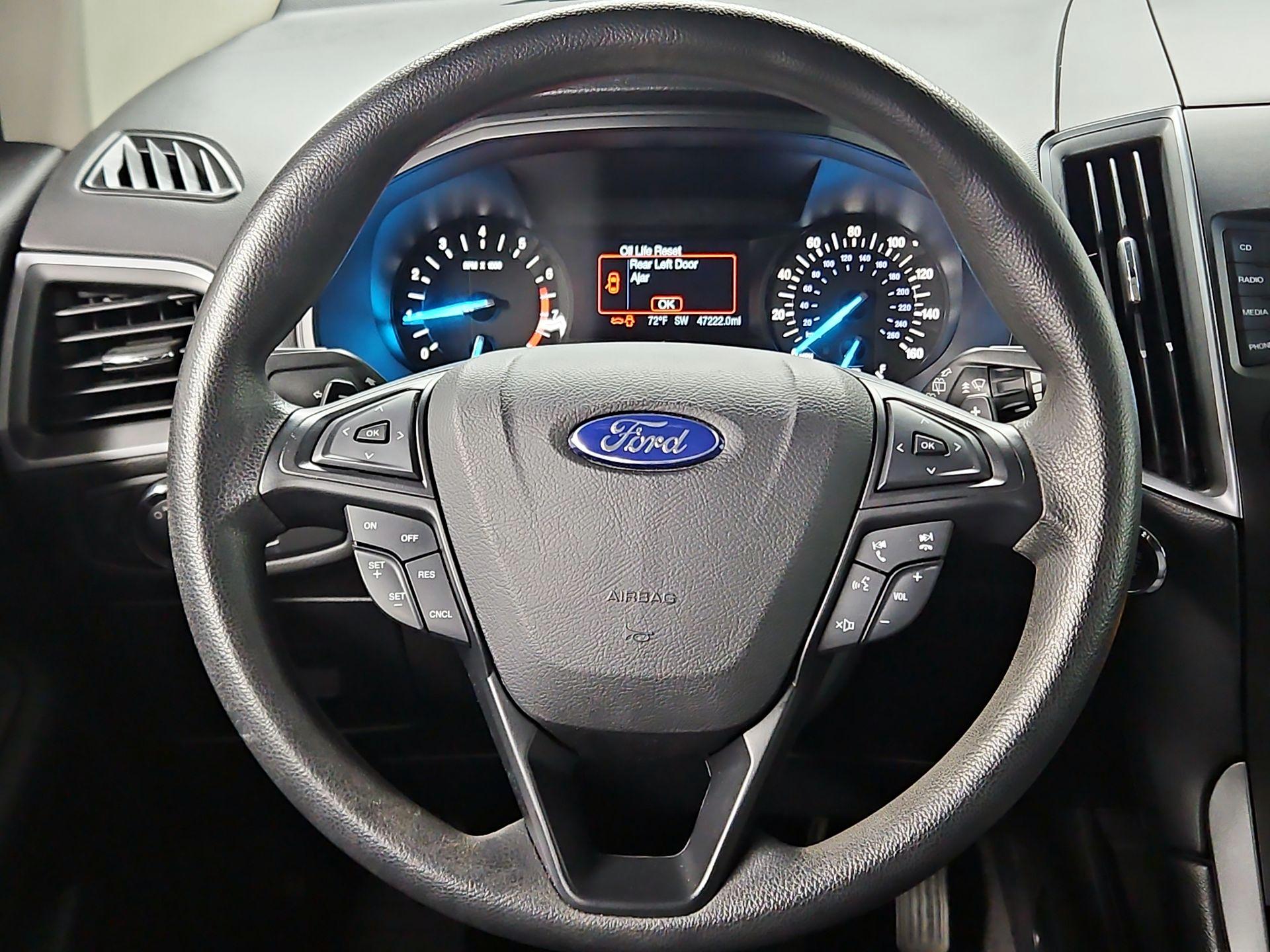 Thumbnail: 2016 Ford Edge - 10