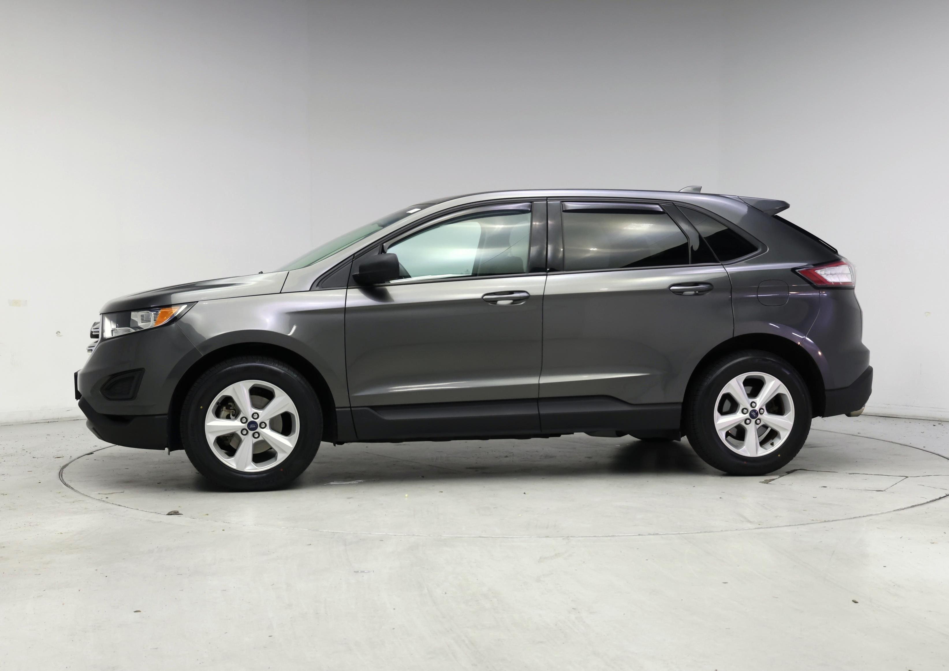 Thumbnail: 2016 Ford Edge - 3