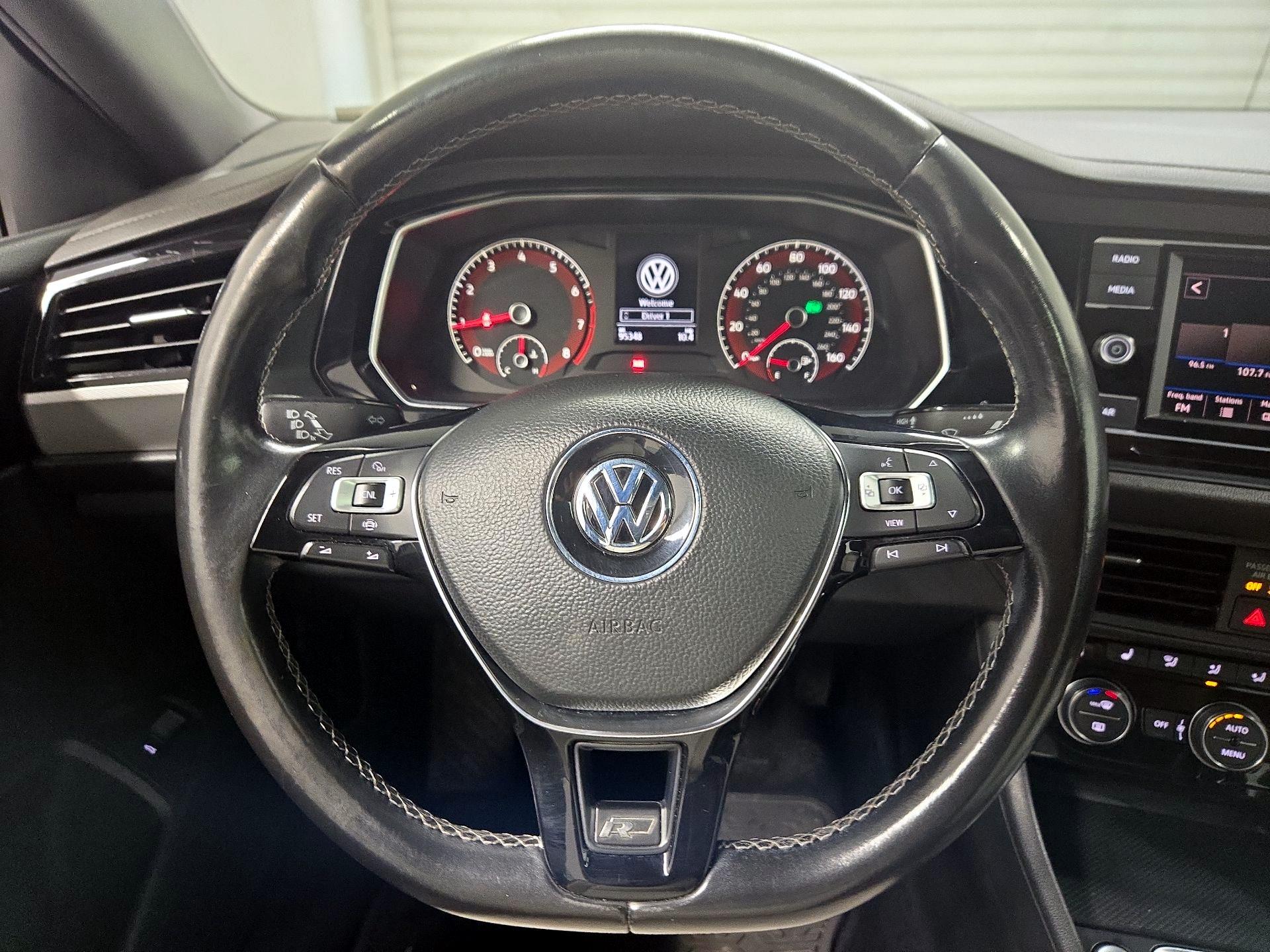 Thumbnail: 2019 Volkswagen Jetta - 10