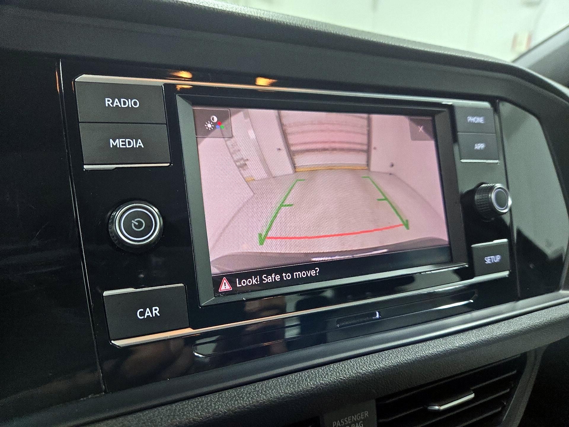Thumbnail: 2019 Volkswagen Jetta - 14