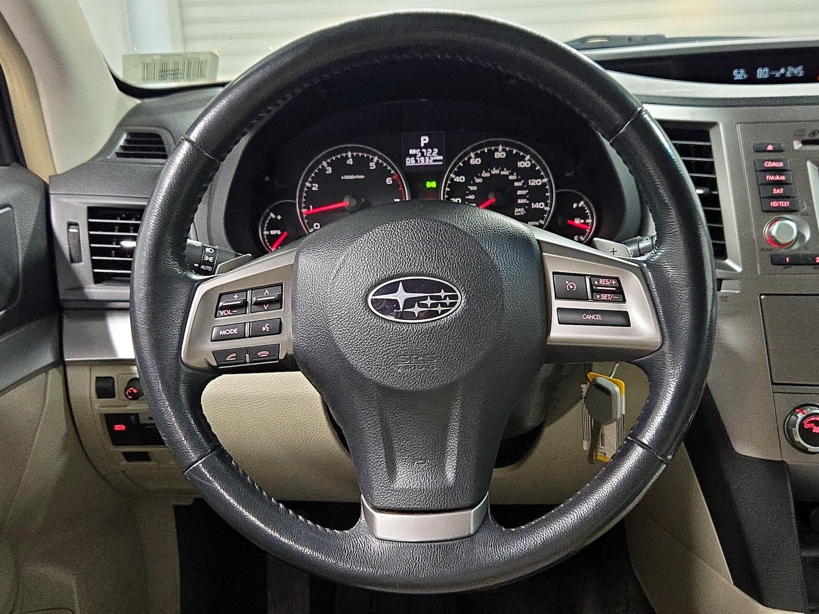 2014 Subaru Outback 2.5i Premium - Photo 11