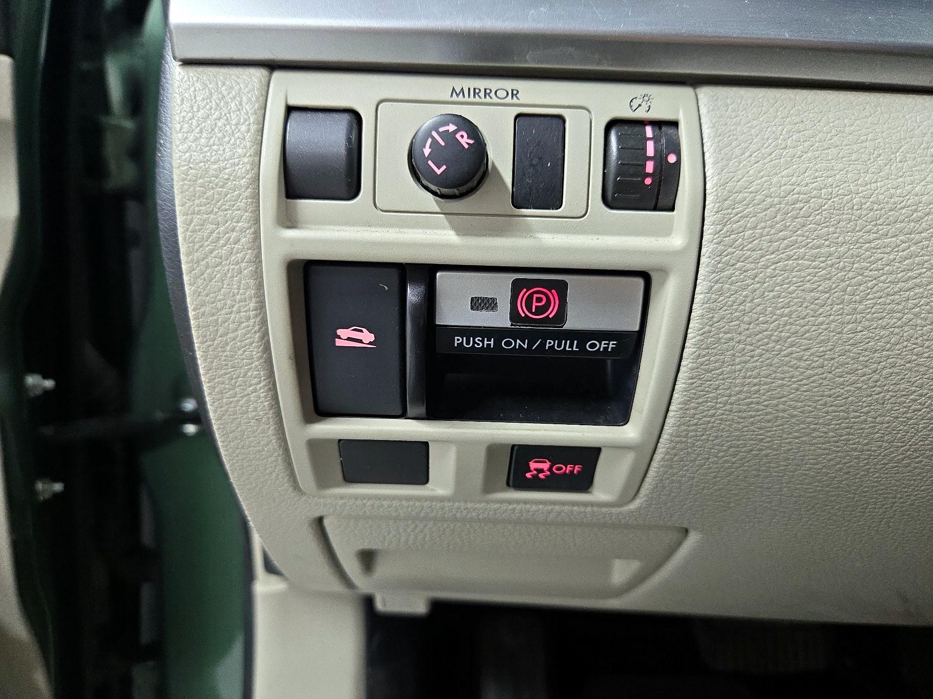 Thumbnail: 2014 Subaru Outback - 13