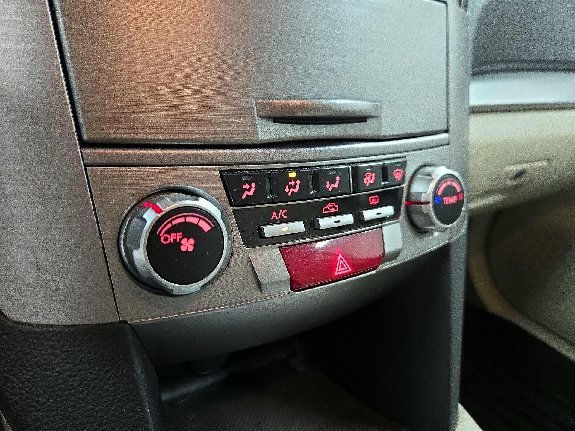 Thumbnail: 2014 Subaru Outback - 15