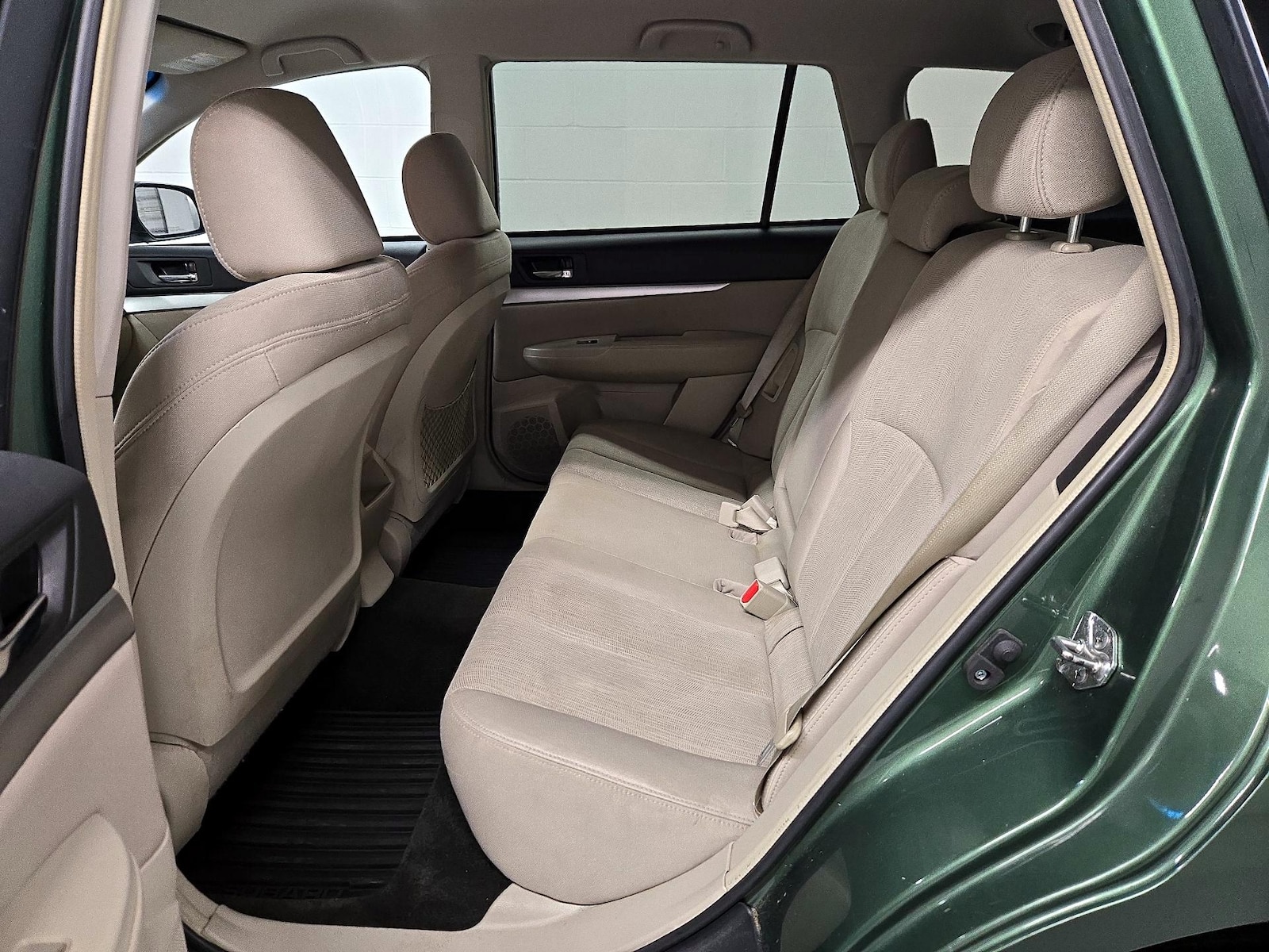 2014 Subaru Outback 2.5i Premium - Photo 19