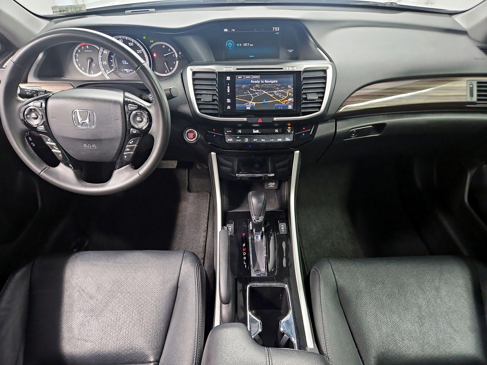 Thumbnail: 2017 Honda Accord - 9