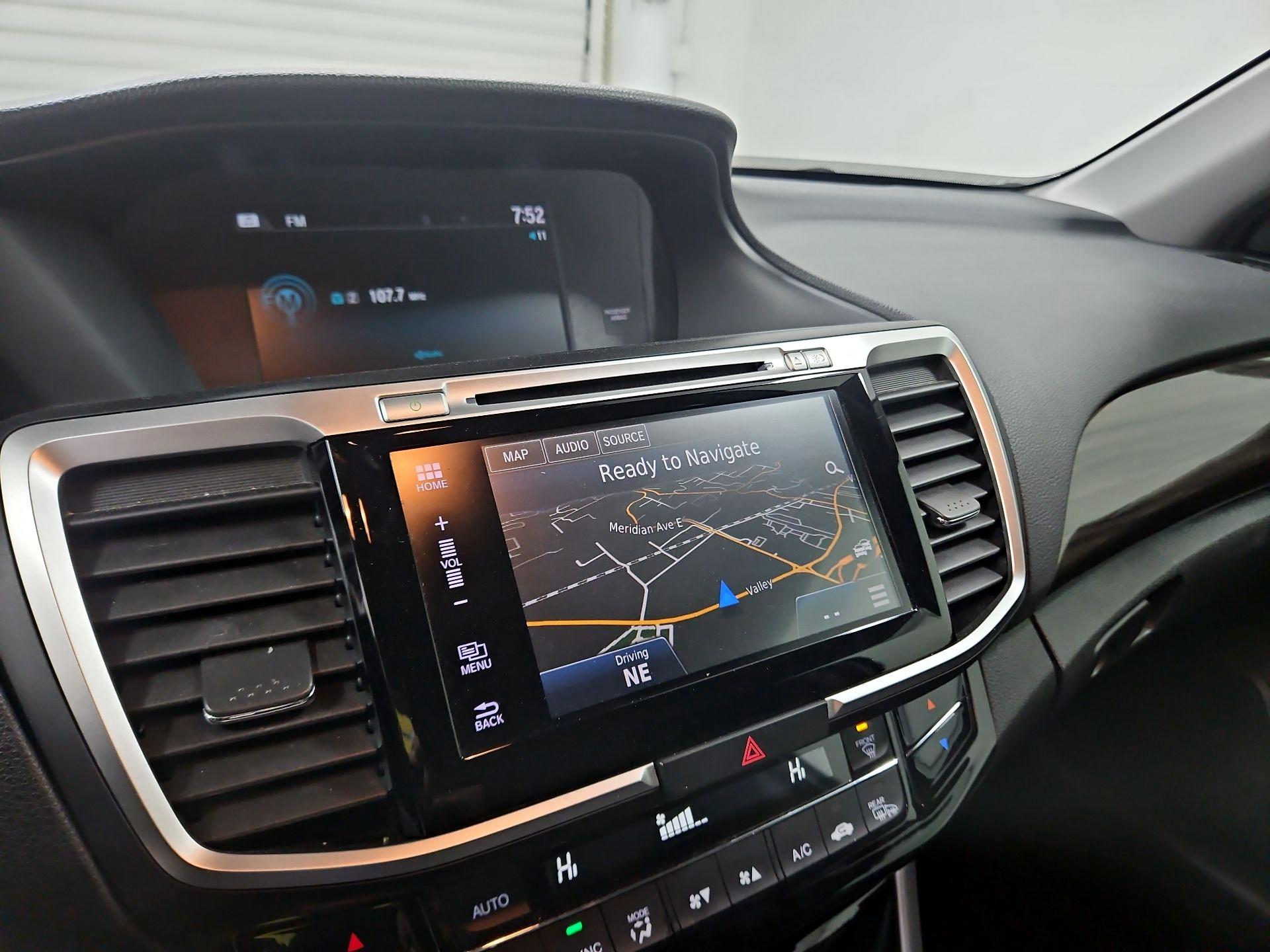 Thumbnail: 2017 Honda Accord - 14