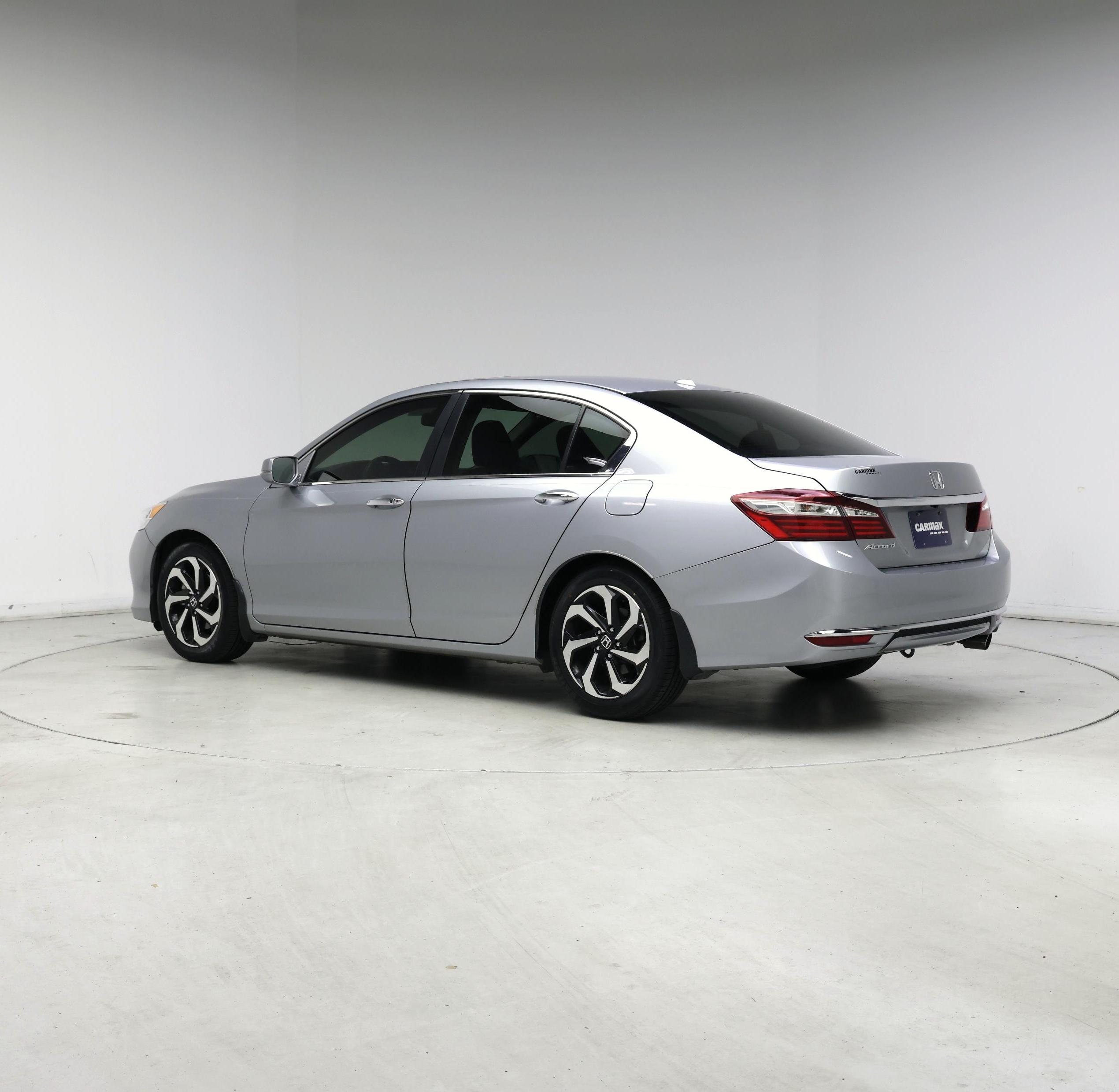 Thumbnail: 2017 Honda Accord - 2