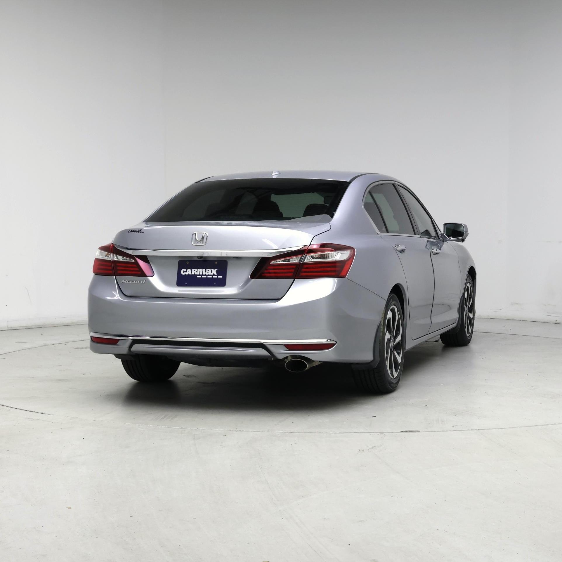 Thumbnail: 2017 Honda Accord - 8