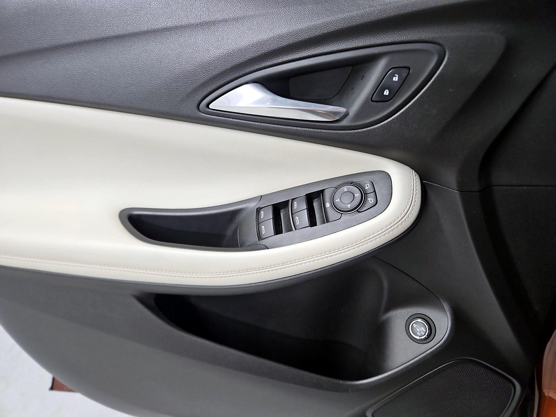 Thumbnail: 2021 Buick Encore GX - 12