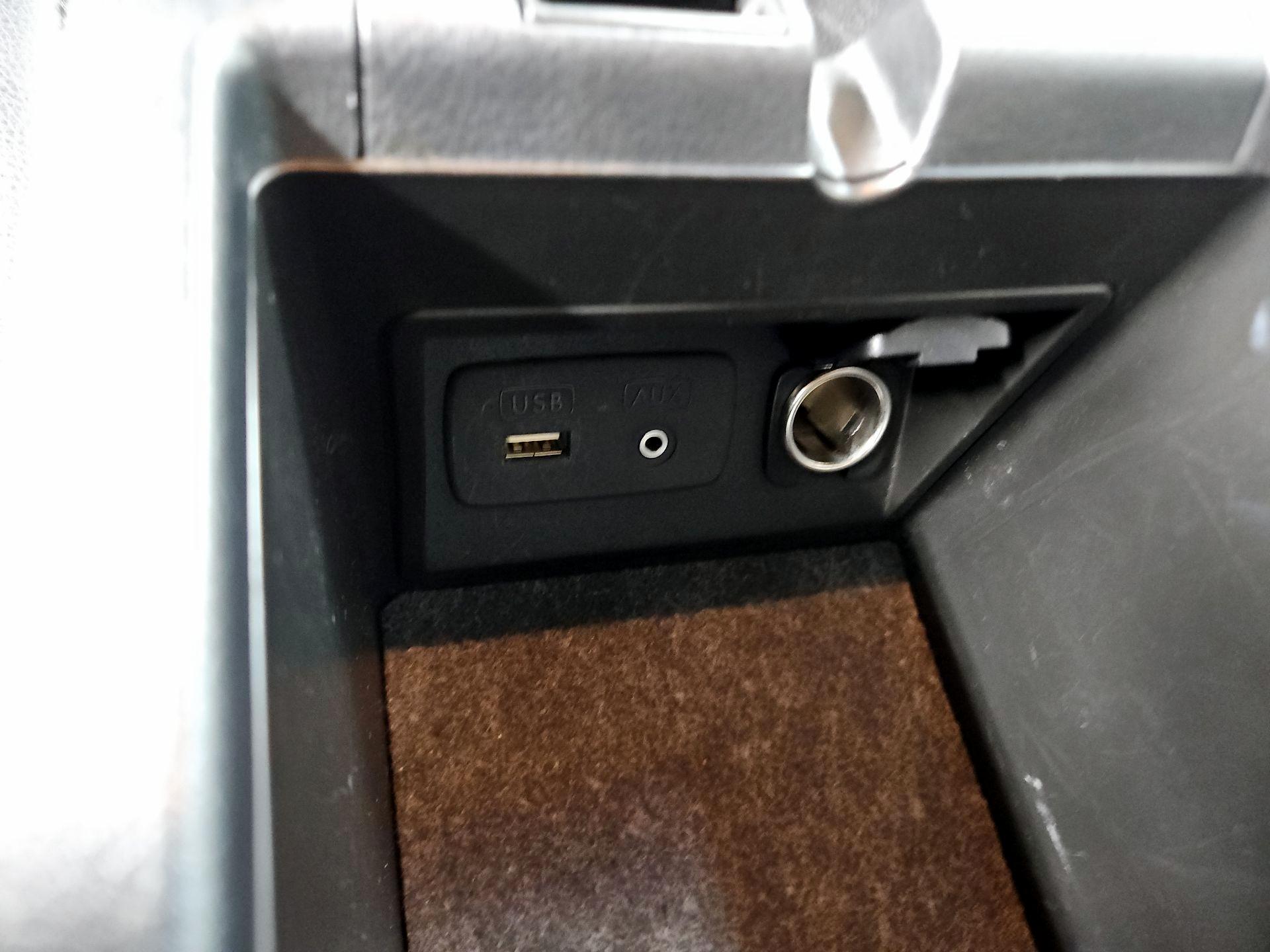 Thumbnail: 2014 Subaru Outback - 18