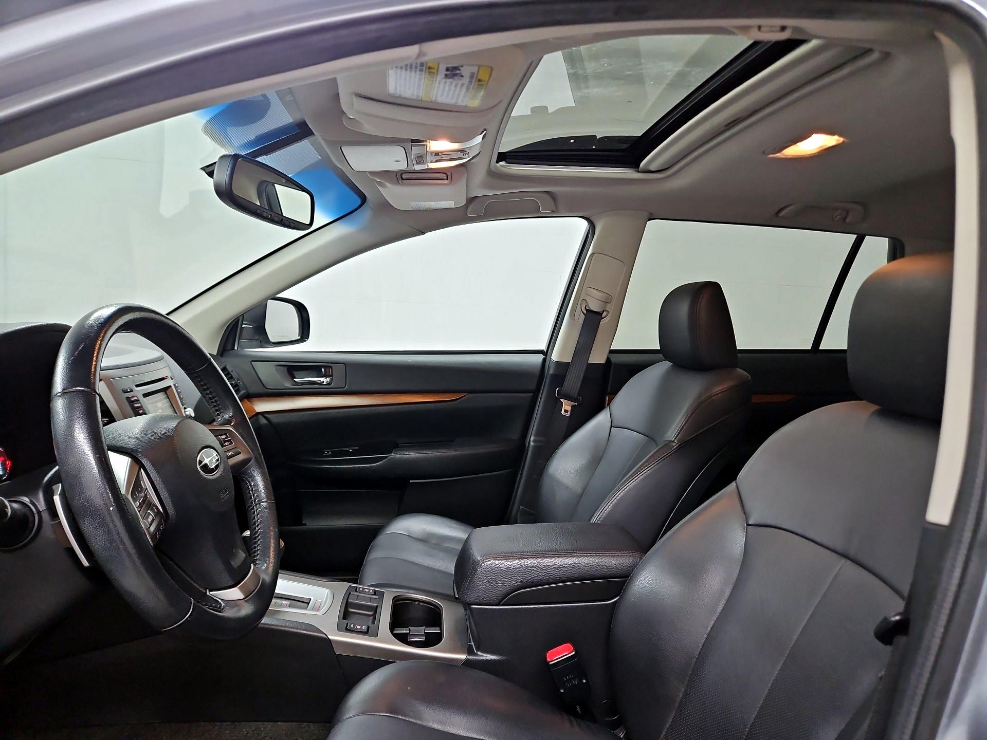 Thumbnail: 2014 Subaru Outback - 19