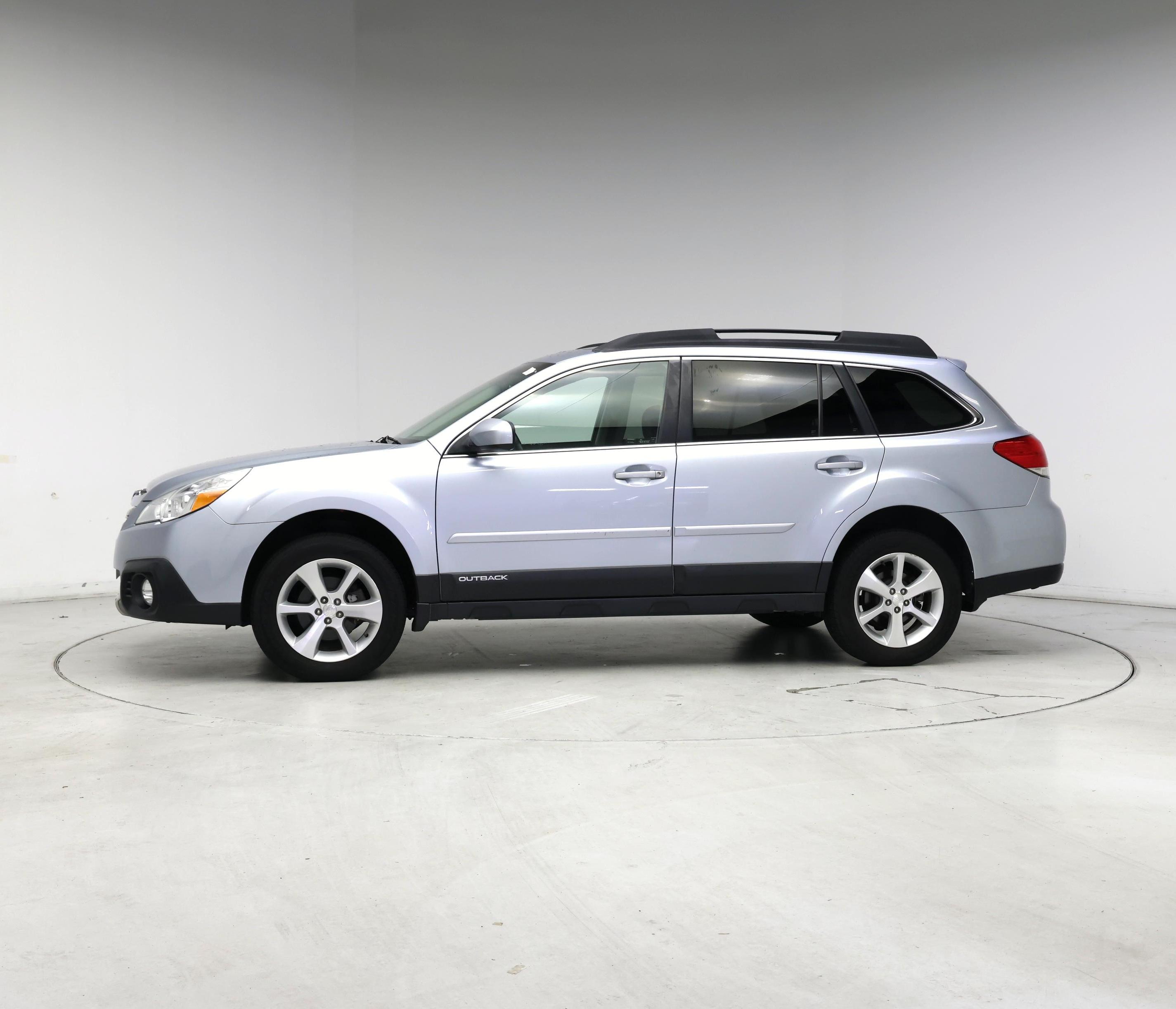 Thumbnail: 2014 Subaru Outback - 3