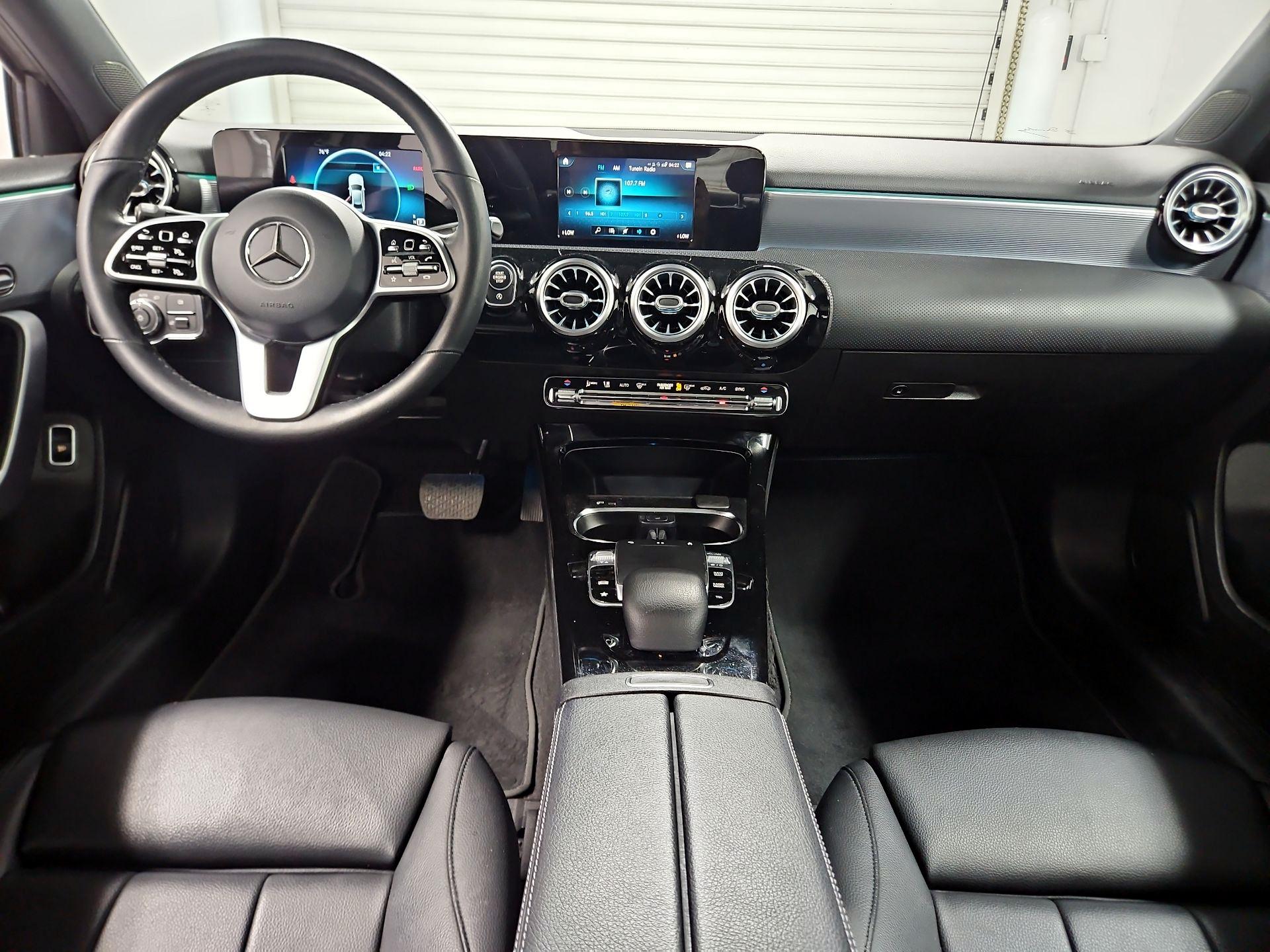 Thumbnail: 2019 Mercedes-Benz A-Class - 9