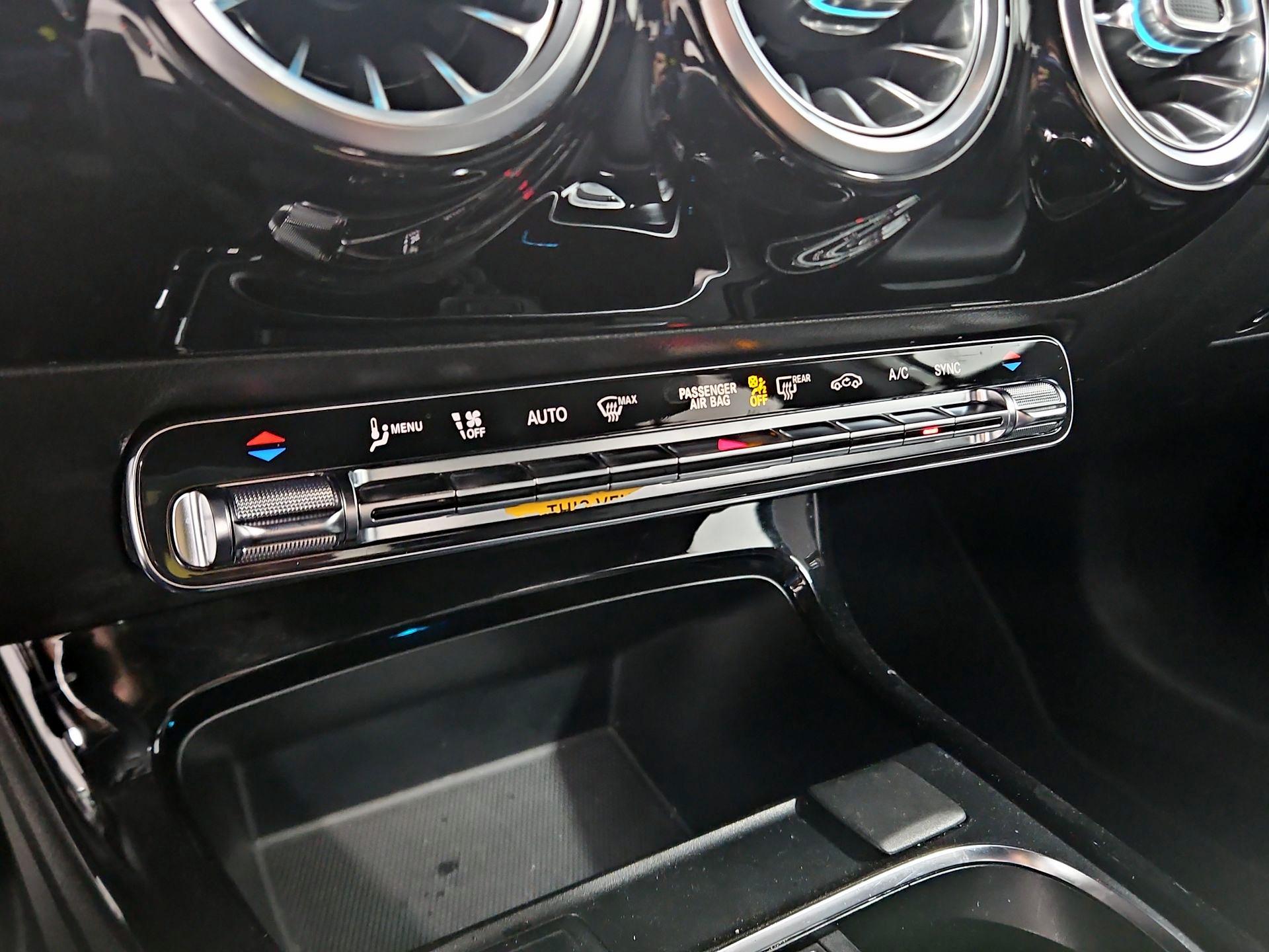 Thumbnail: 2019 Mercedes-Benz A-Class - 16