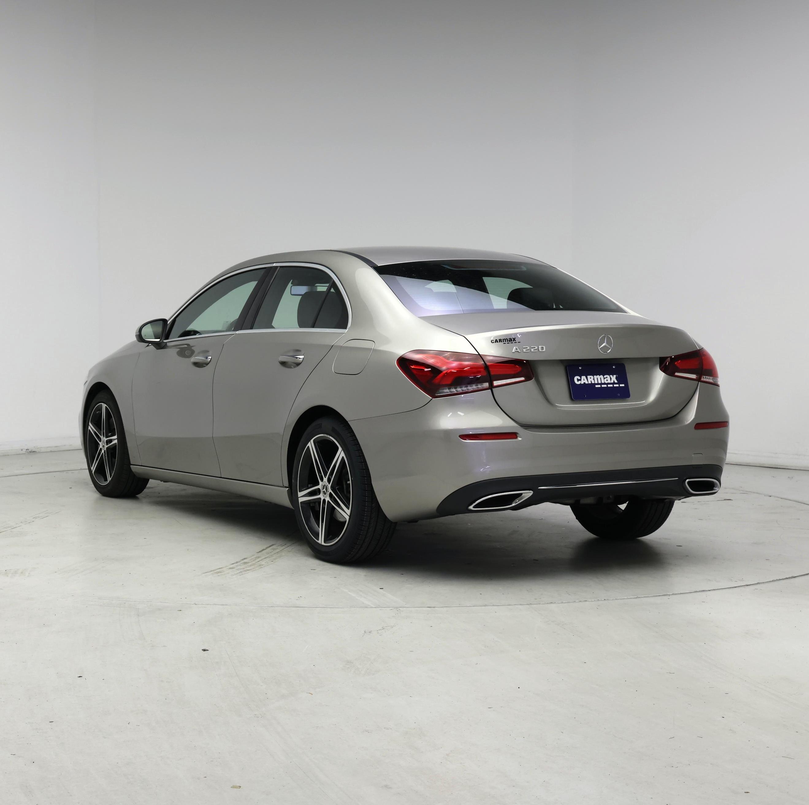 Thumbnail: 2019 Mercedes-Benz A-Class - 2