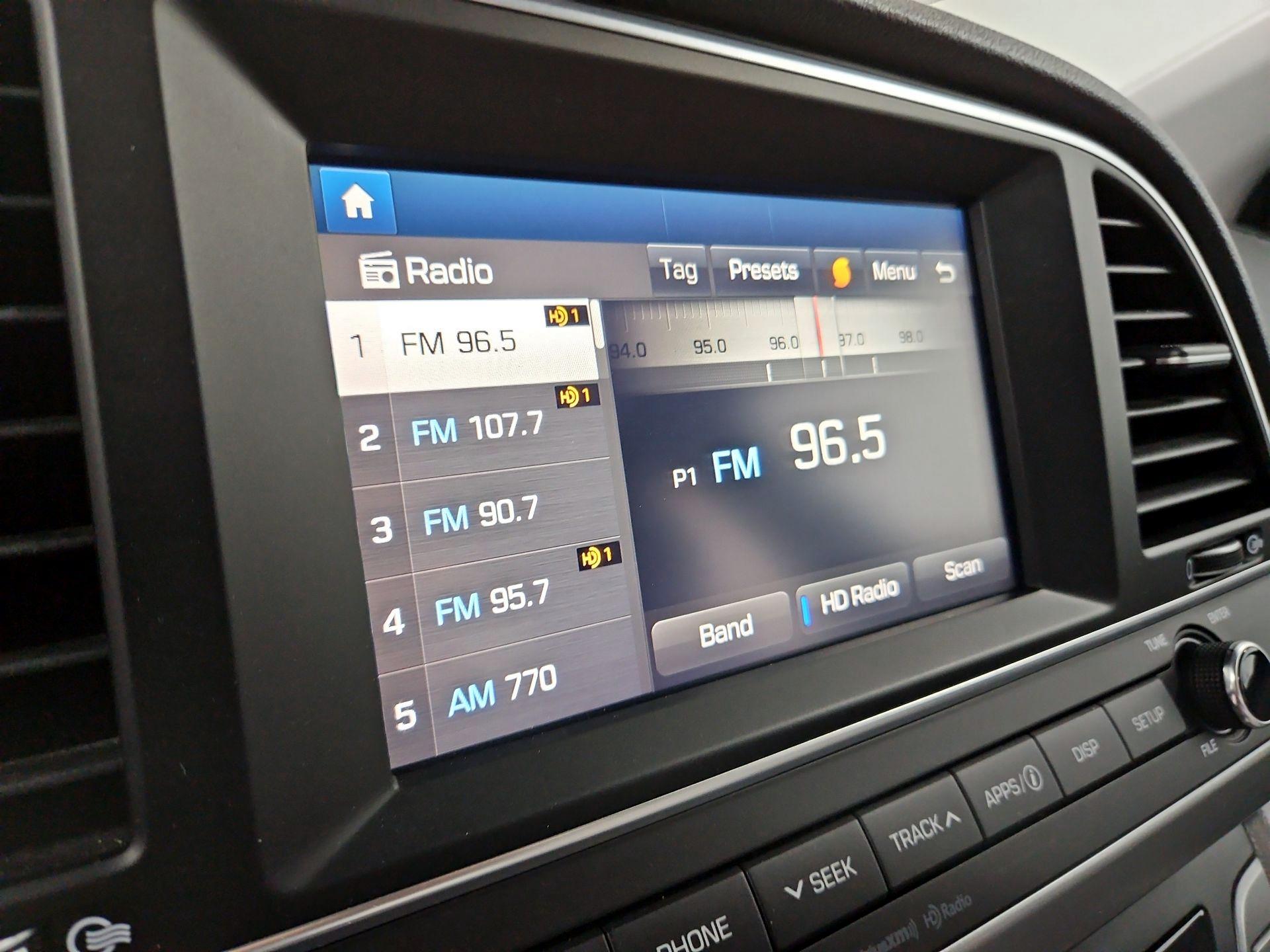 Thumbnail: 2018 Hyundai Elantra - 15