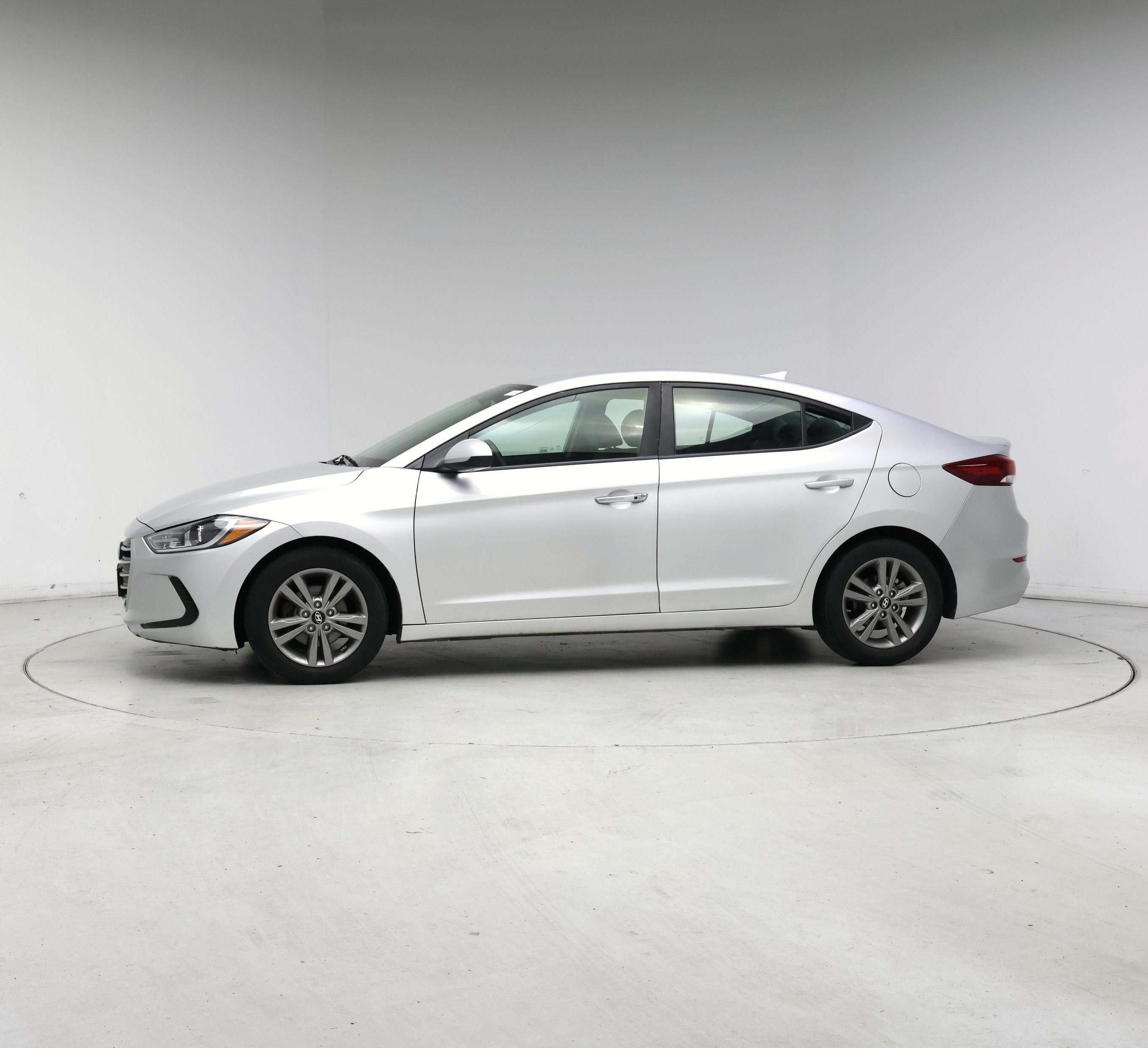 Thumbnail: 2018 Hyundai Elantra - 3