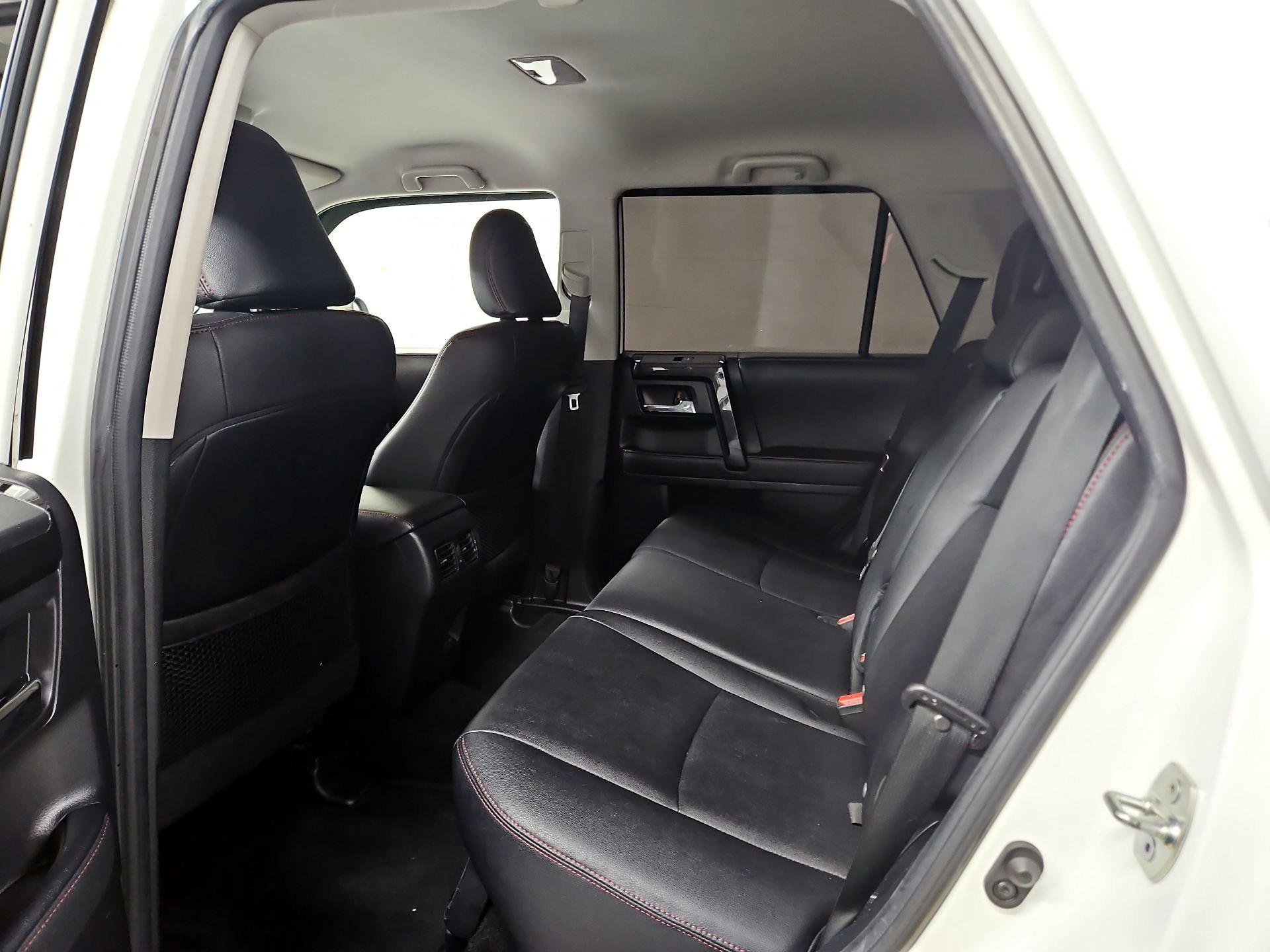 Thumbnail: 2023 Toyota 4Runner - 20