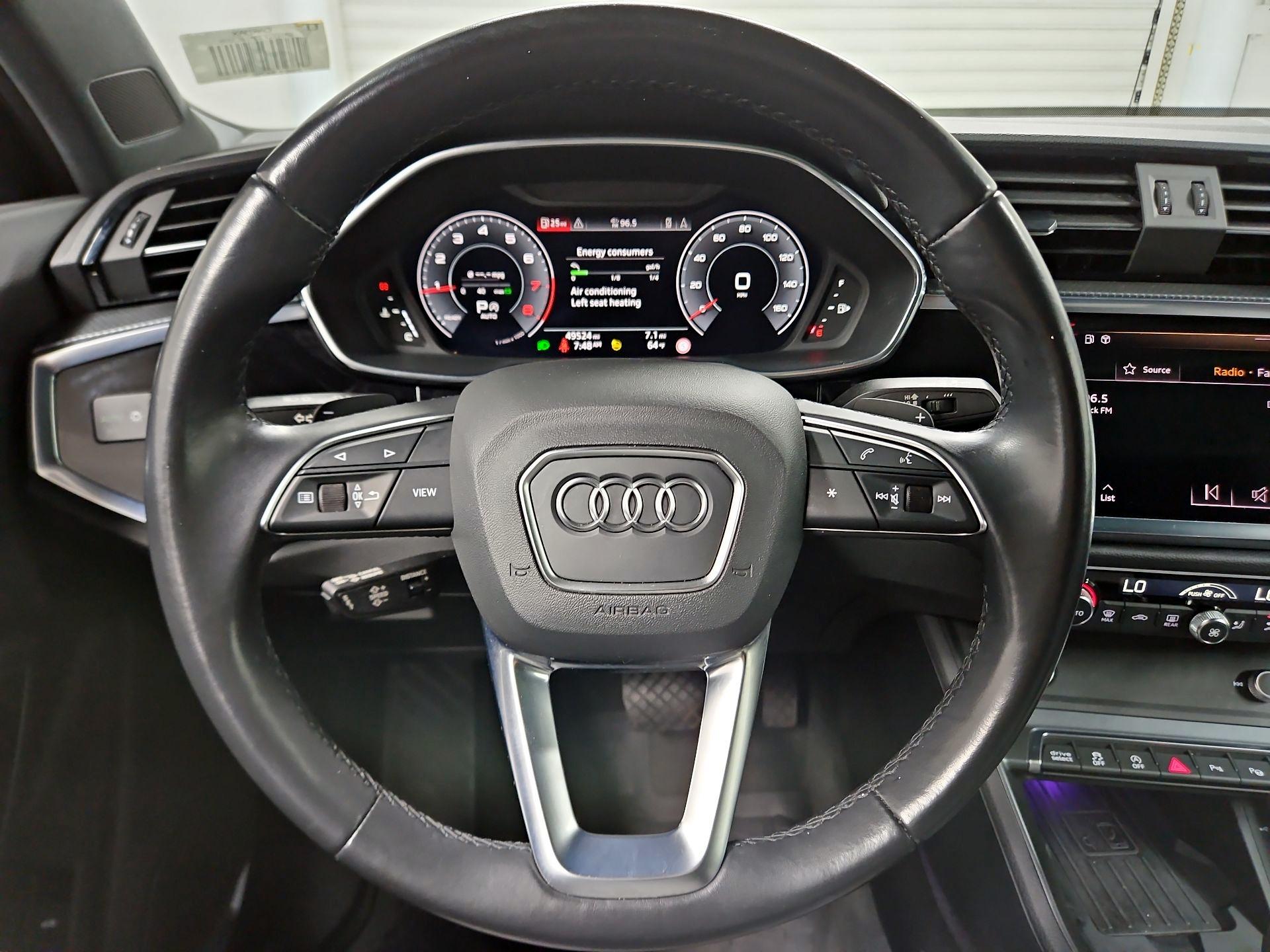 Thumbnail: 2021 Audi Q3 - 10