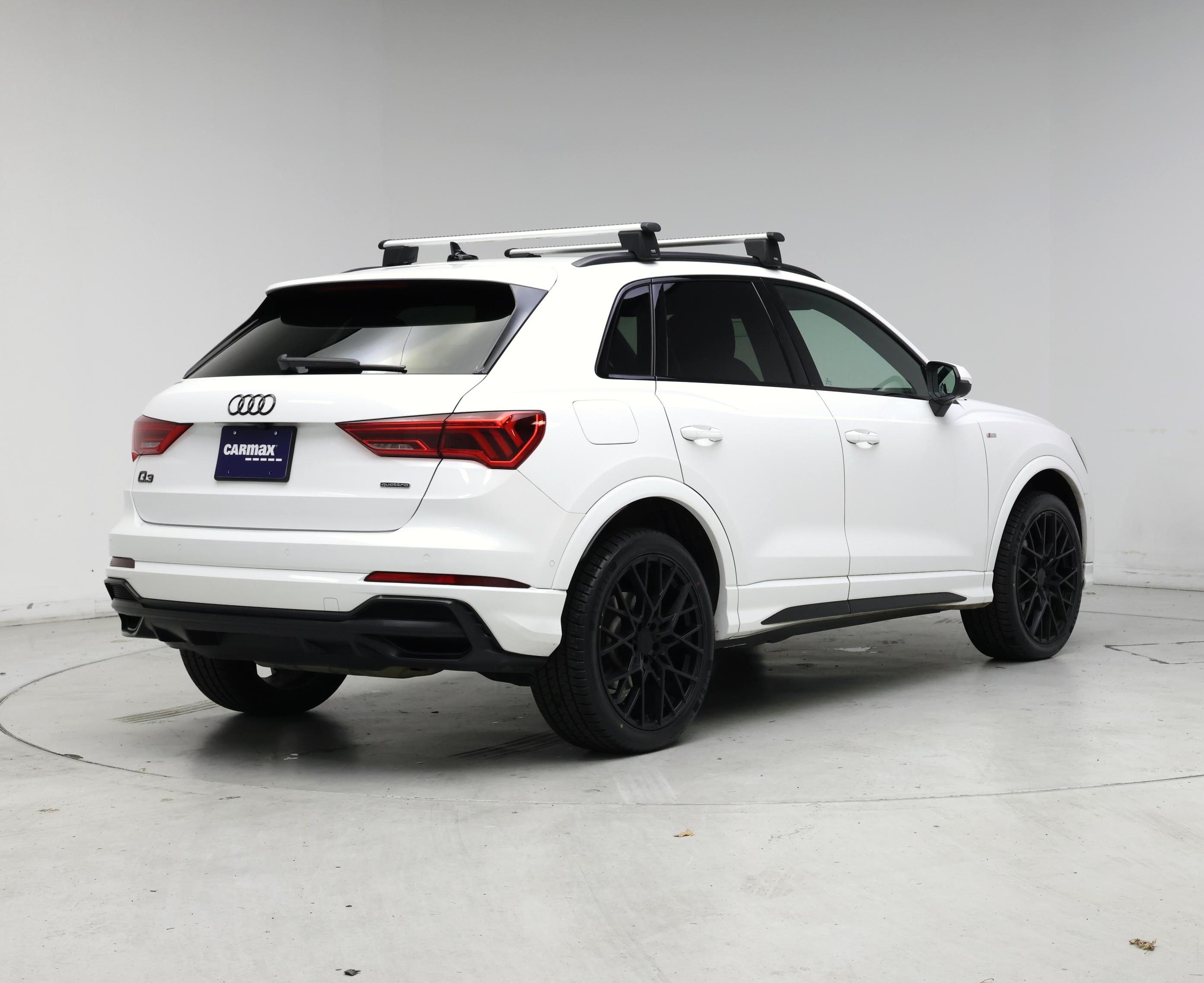 Thumbnail: 2021 Audi Q3 - 8