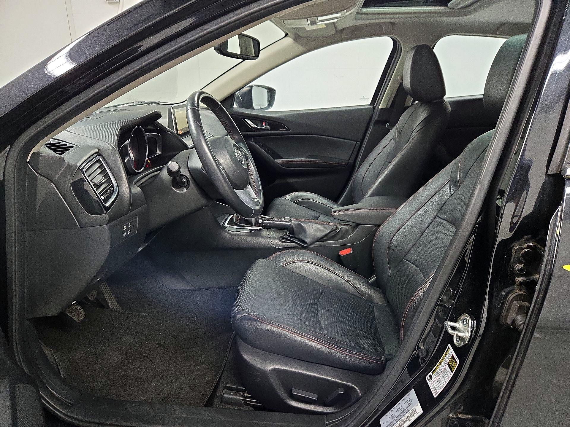 Thumbnail: 2015 Mazda Mazda3 - 11