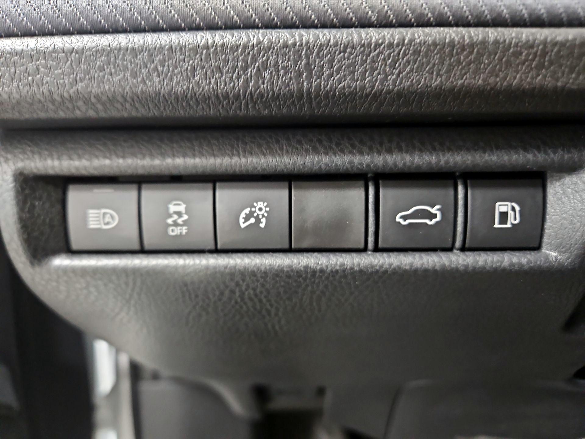 Thumbnail: 2026 Toyota Camry - 13