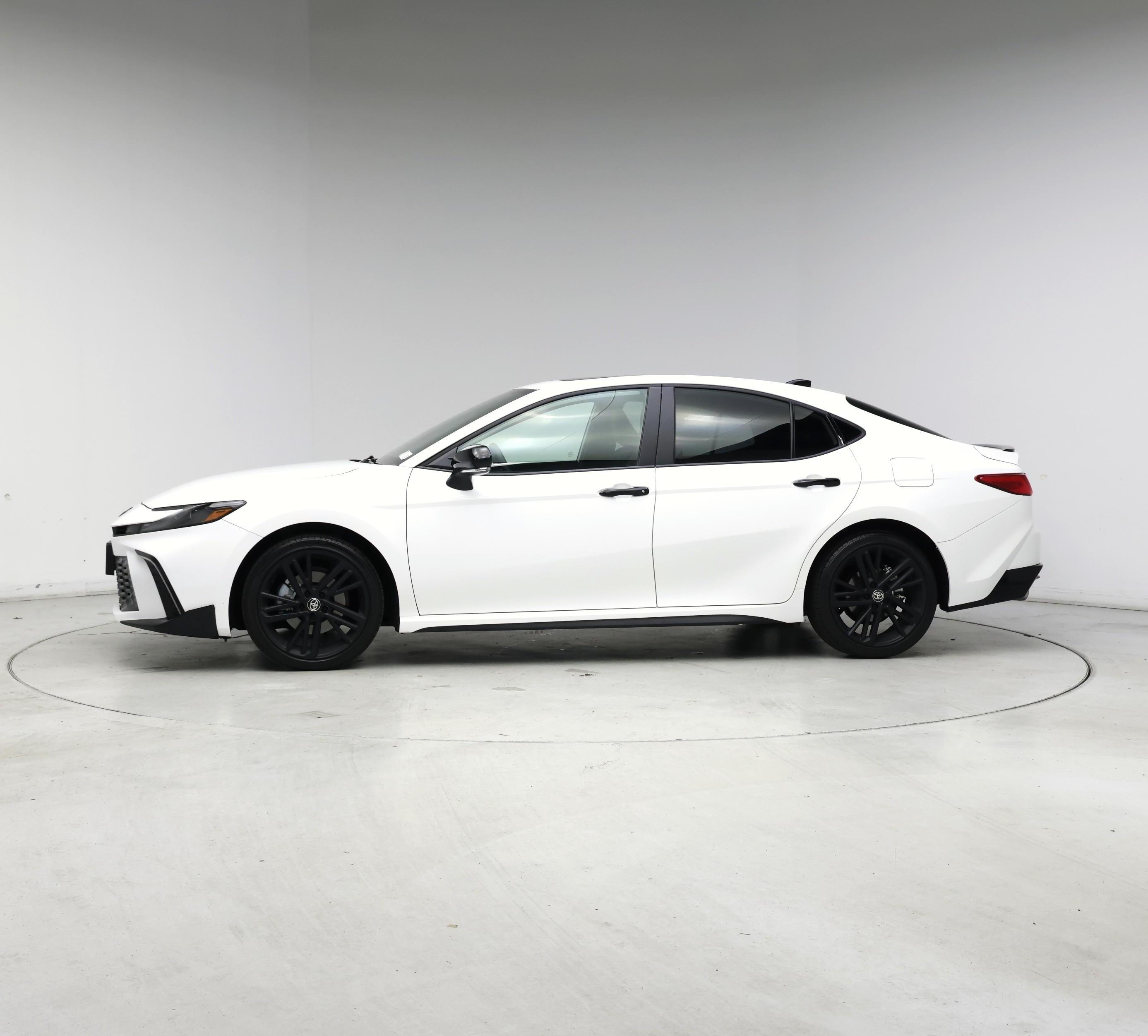 Thumbnail: 2026 Toyota Camry - 3