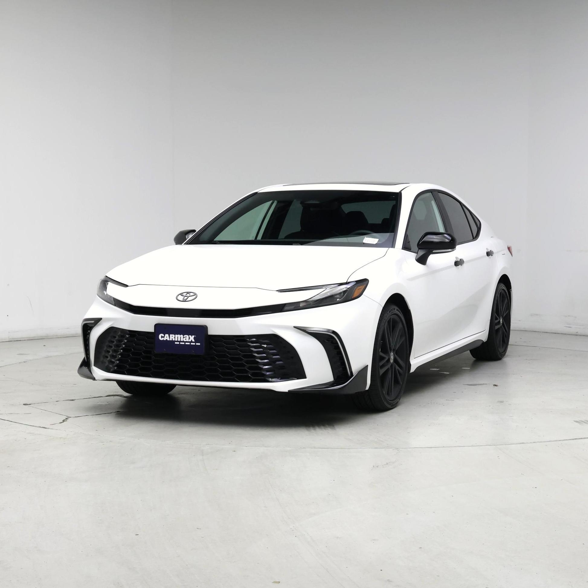 Thumbnail: 2026 Toyota Camry - 4