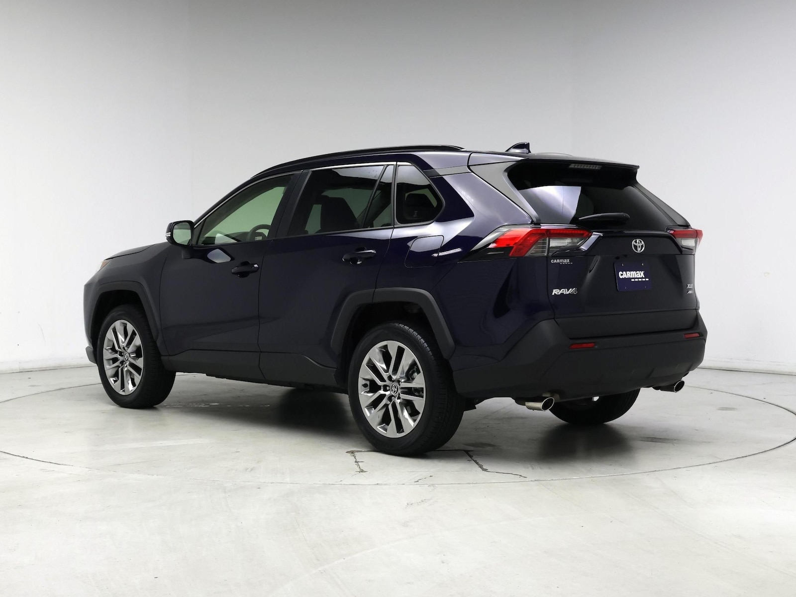 2025 Toyota RAV4 XLE Premium - Photo 3