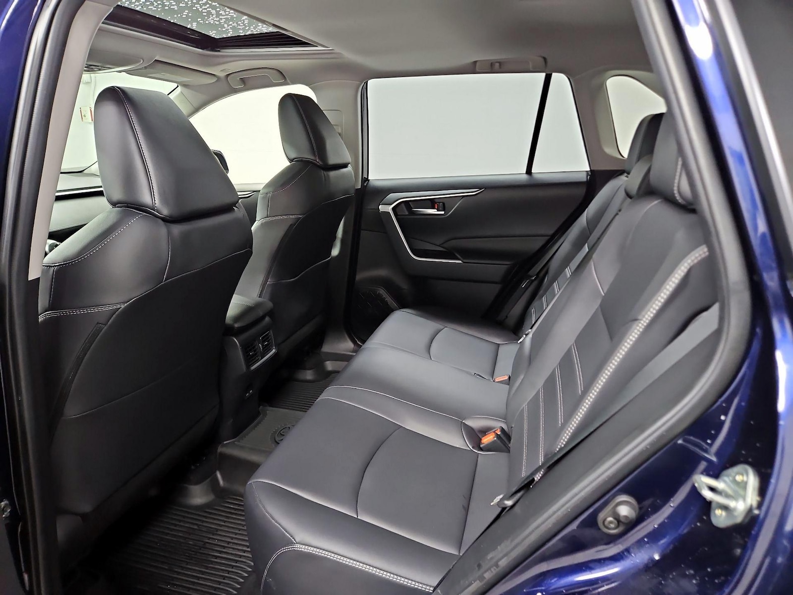 2025 Toyota RAV4 XLE Premium - Photo 21