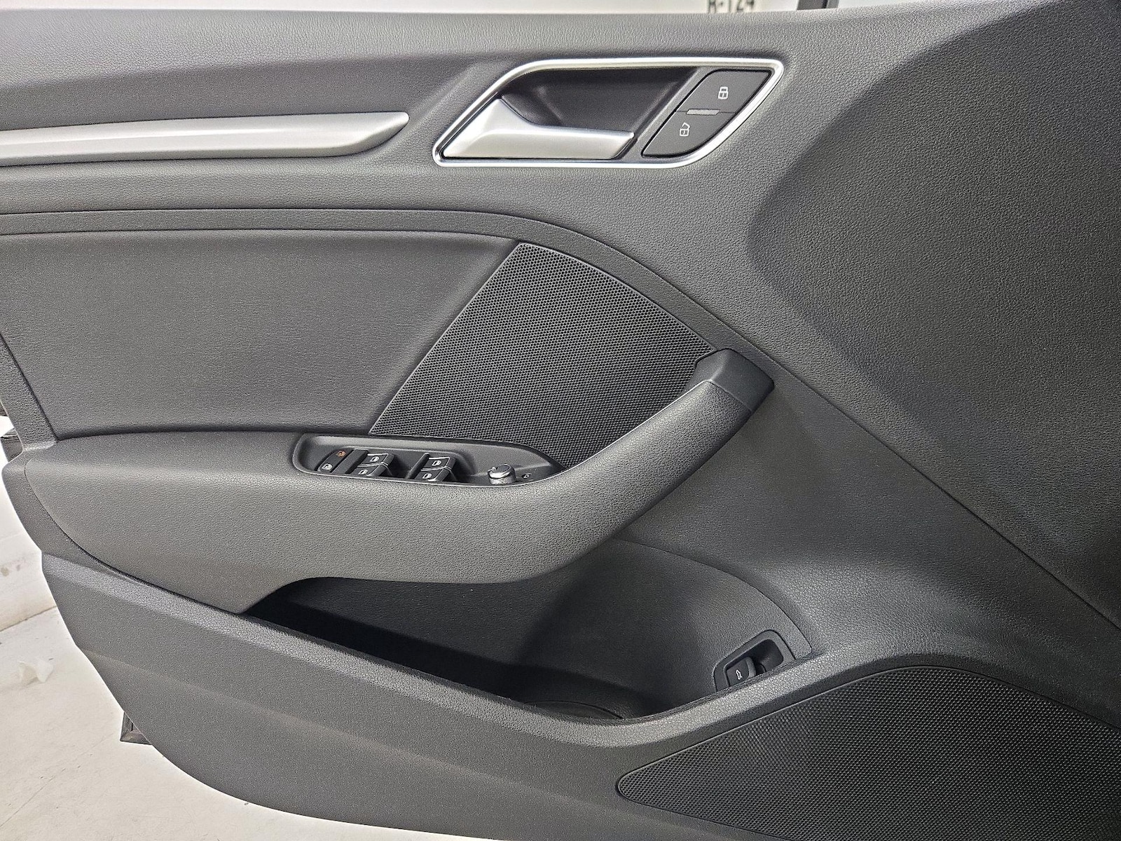 2016 Audi A3 Sedan Premium - Photo 13