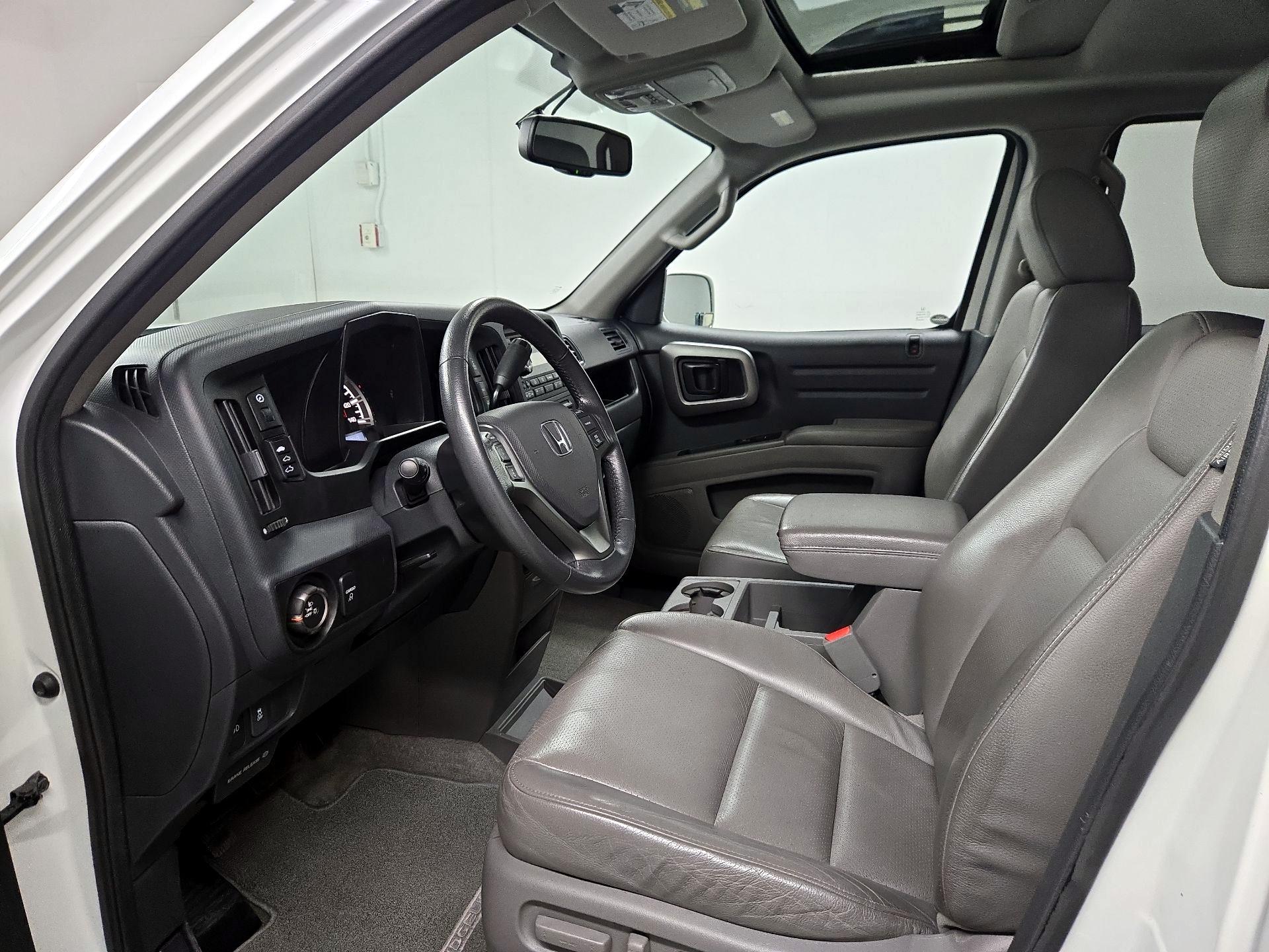 Thumbnail: 2014 Honda Ridgeline - 11