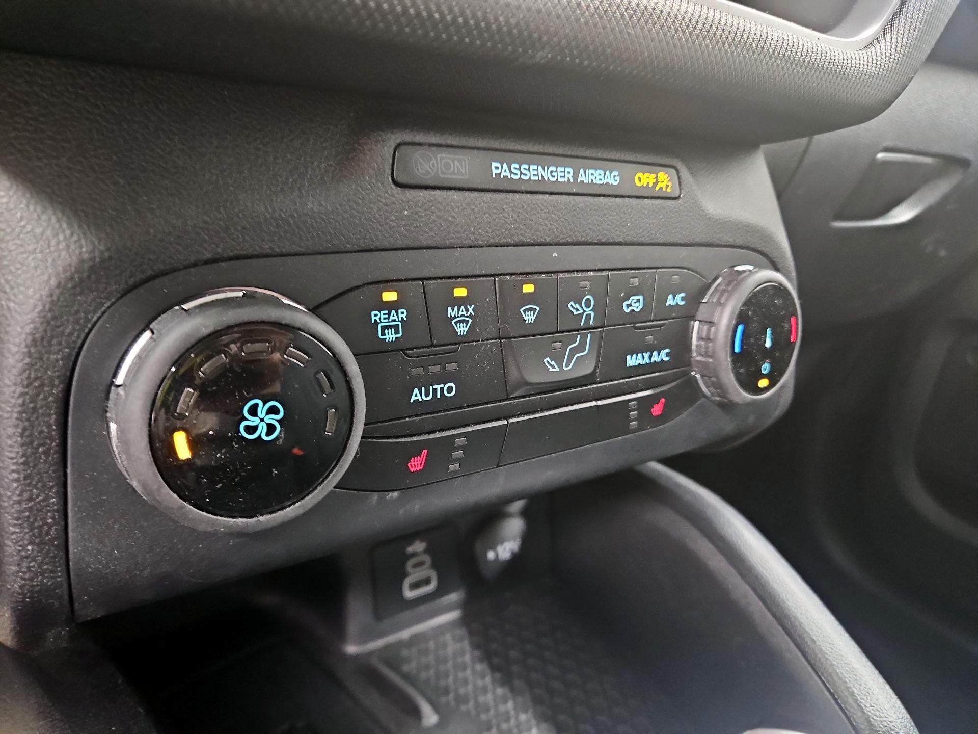 Thumbnail: 2024 Ford Bronco Sport - 16