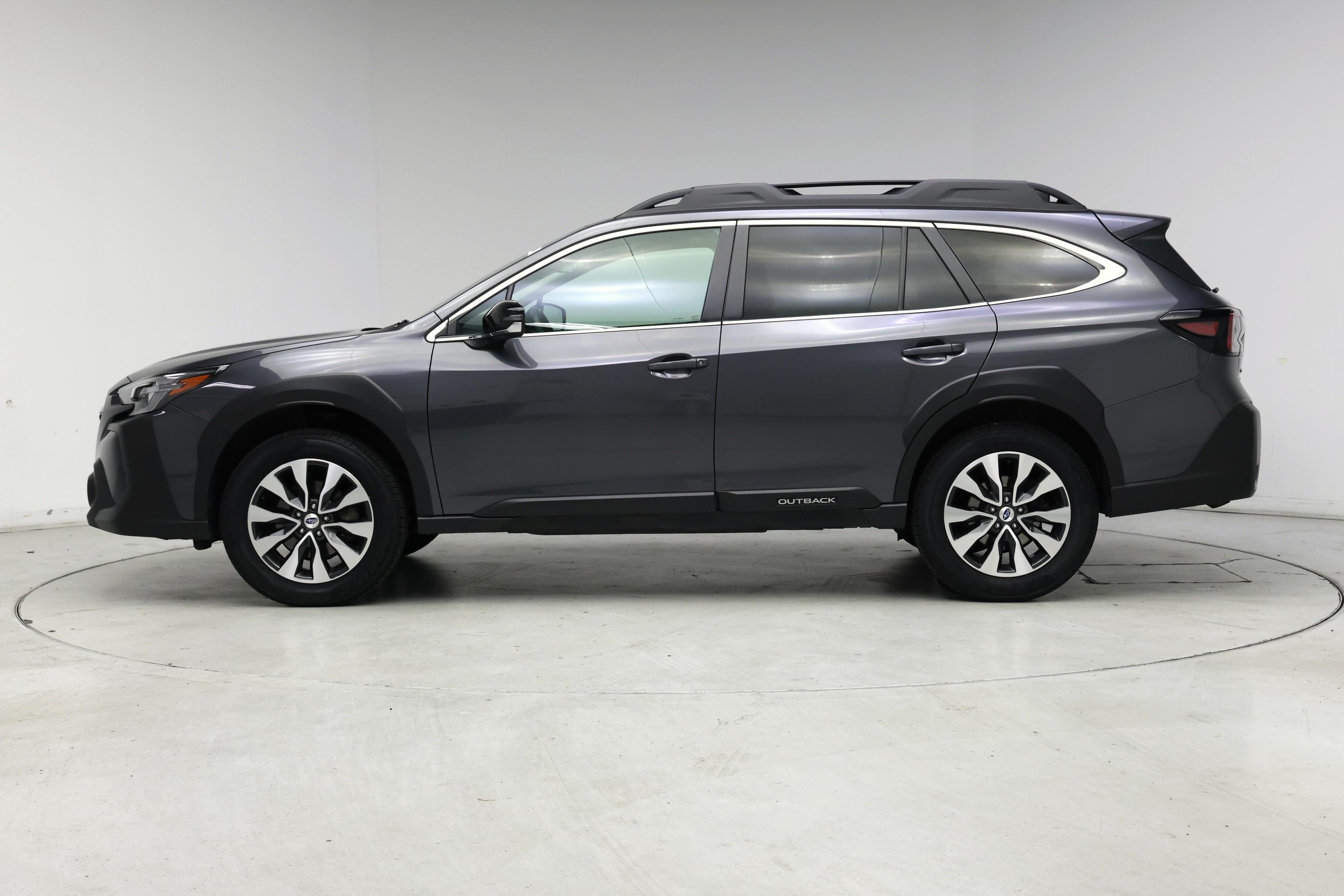 Thumbnail: 2023 Subaru Outback - 3