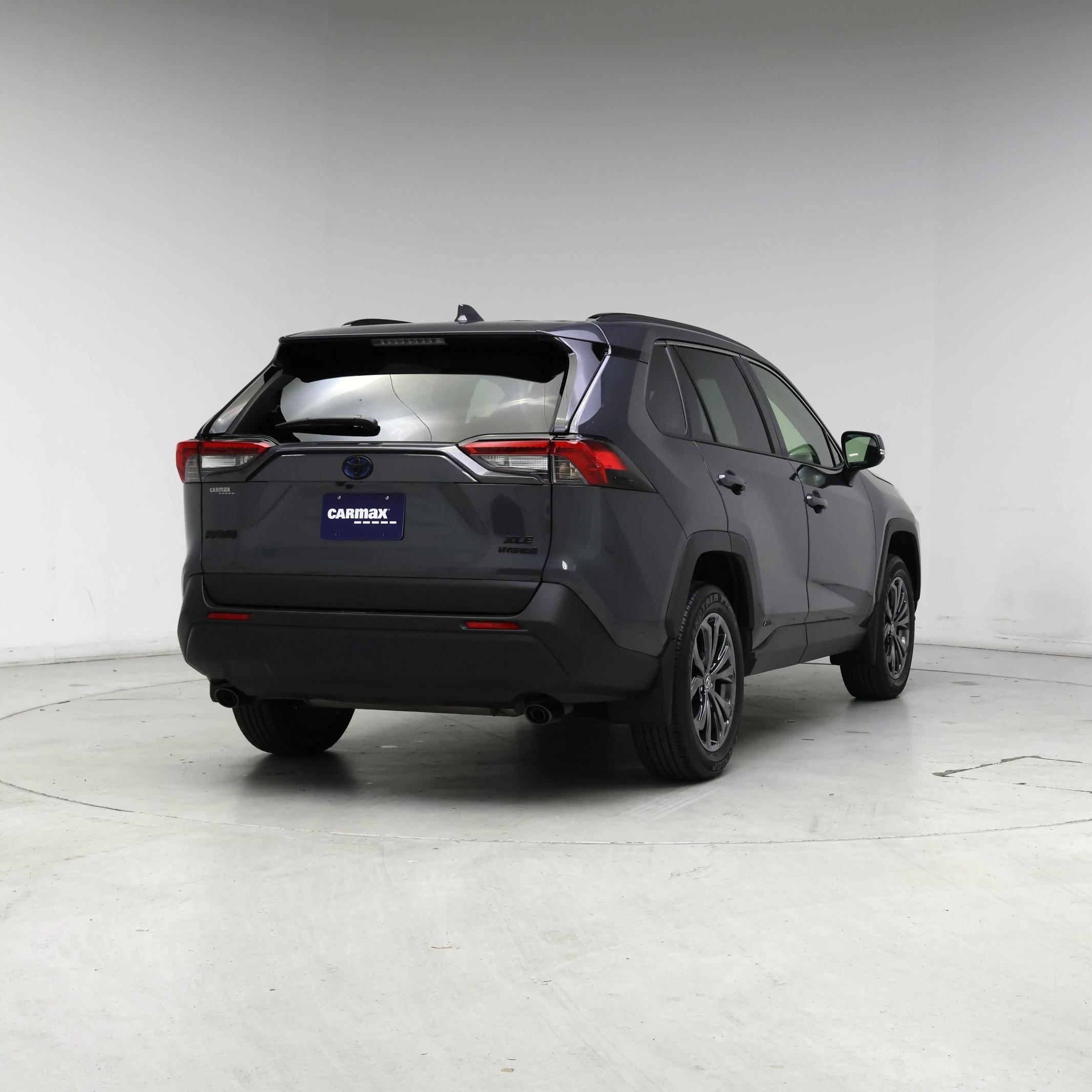 Thumbnail: 2024 Toyota RAV4 - 8