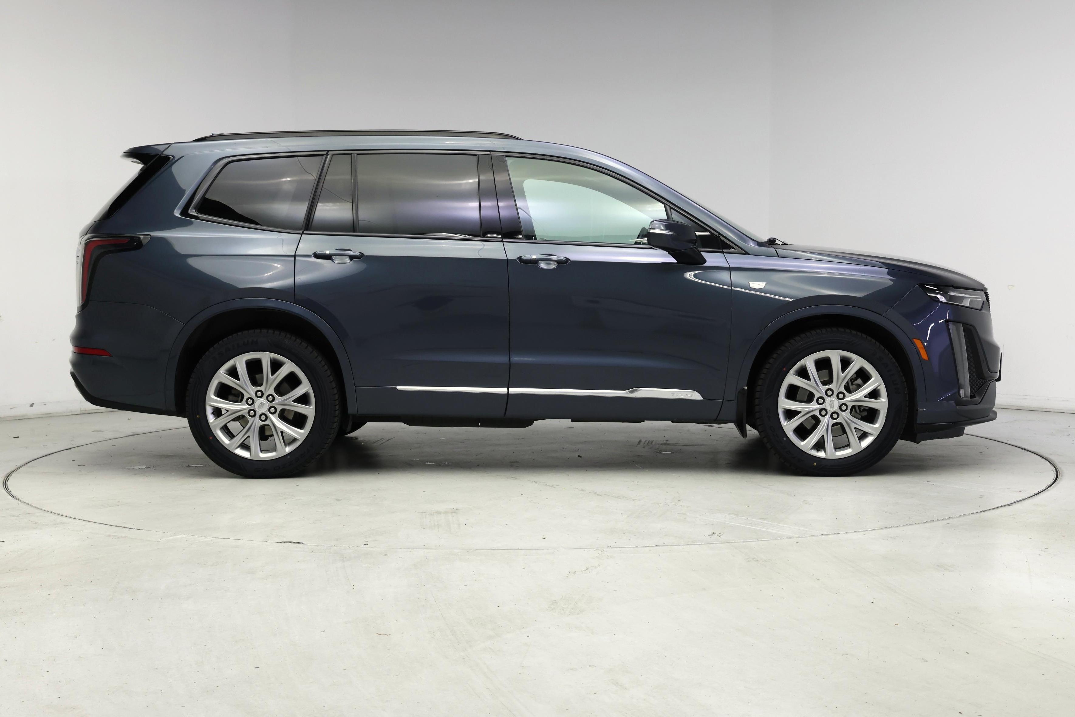 Thumbnail: 2020 Cadillac XT6 - 7