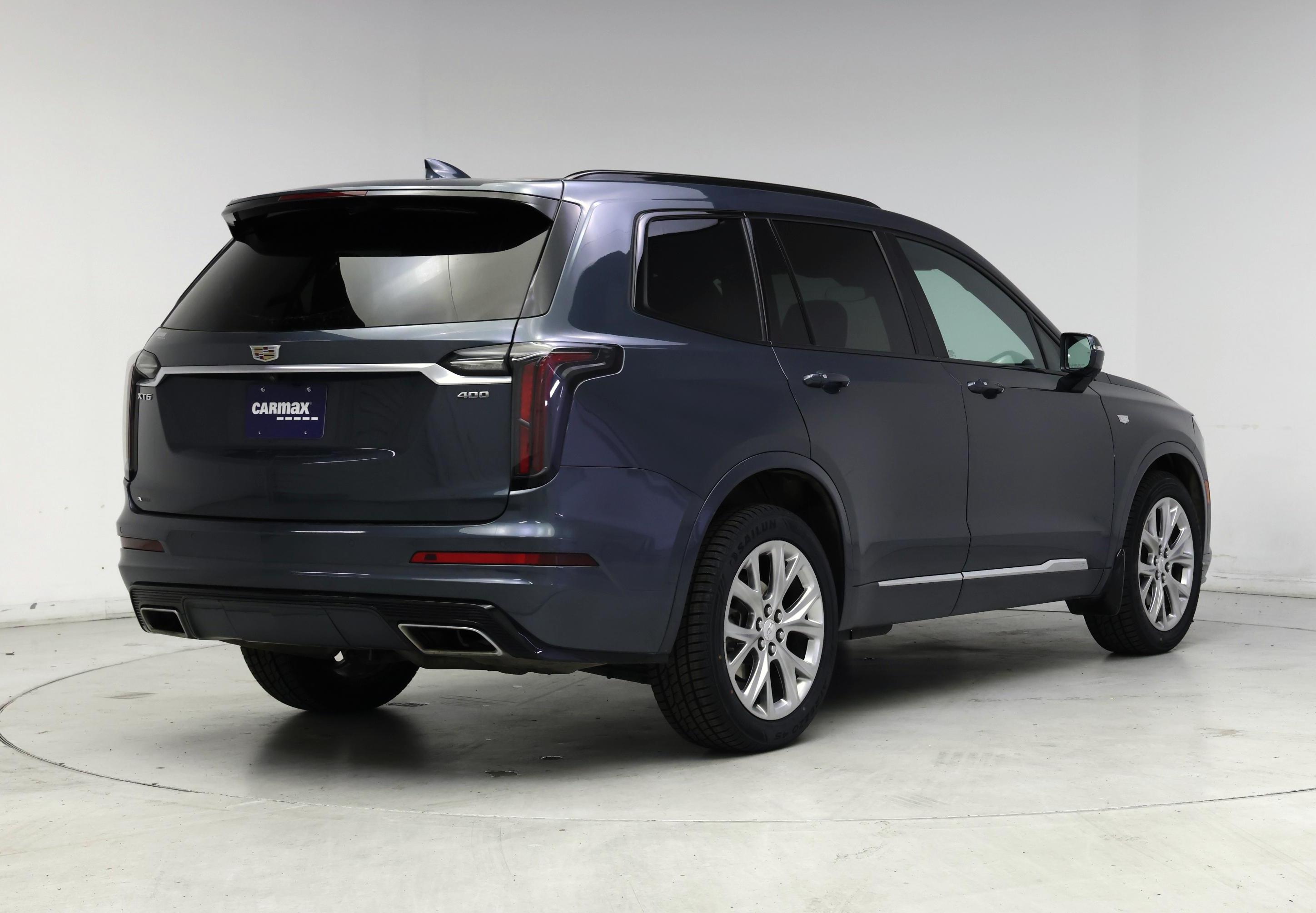 Thumbnail: 2020 Cadillac XT6 - 8