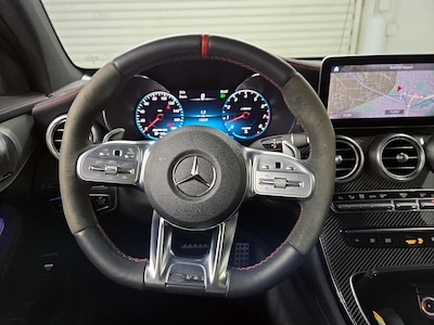 Steering Wheel & Instrument Cluster (On)