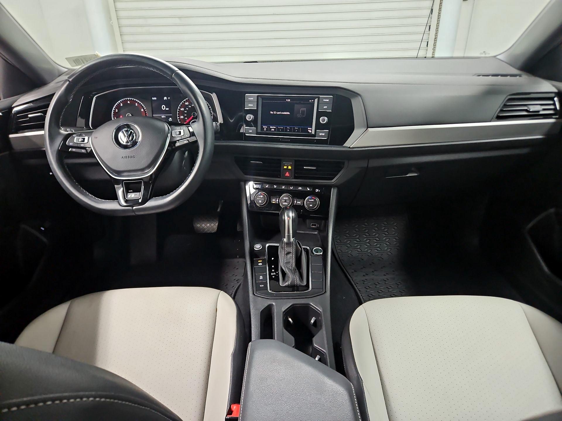 Thumbnail: 2019 Volkswagen Jetta - 9