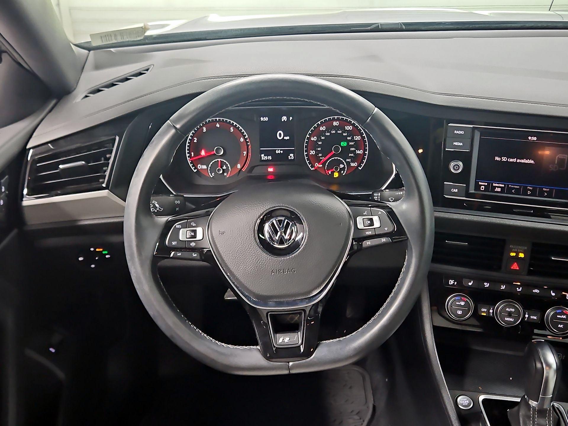 Thumbnail: 2019 Volkswagen Jetta - 10