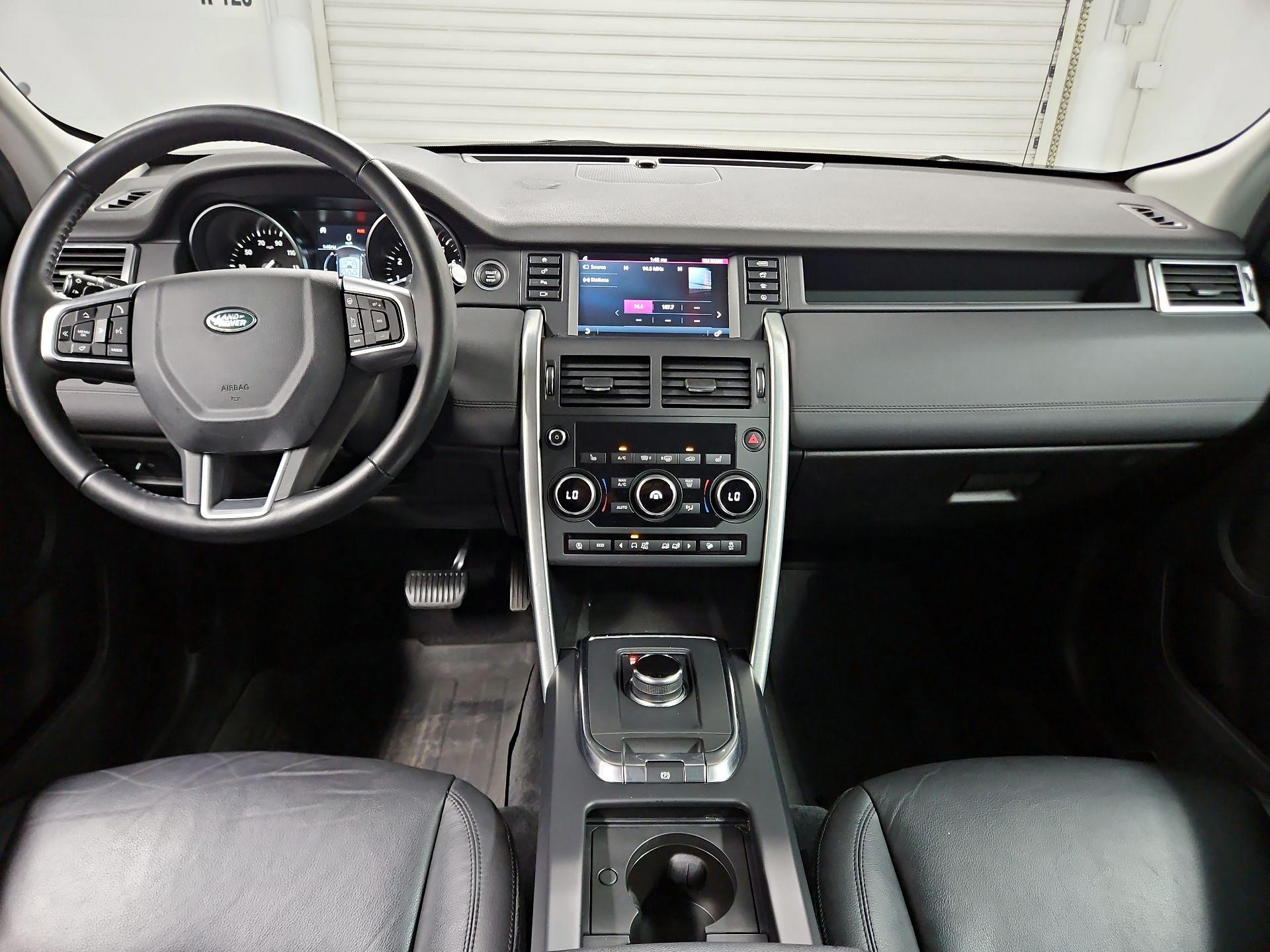 Thumbnail: 2018 Land Rover Discovery Sport - 9