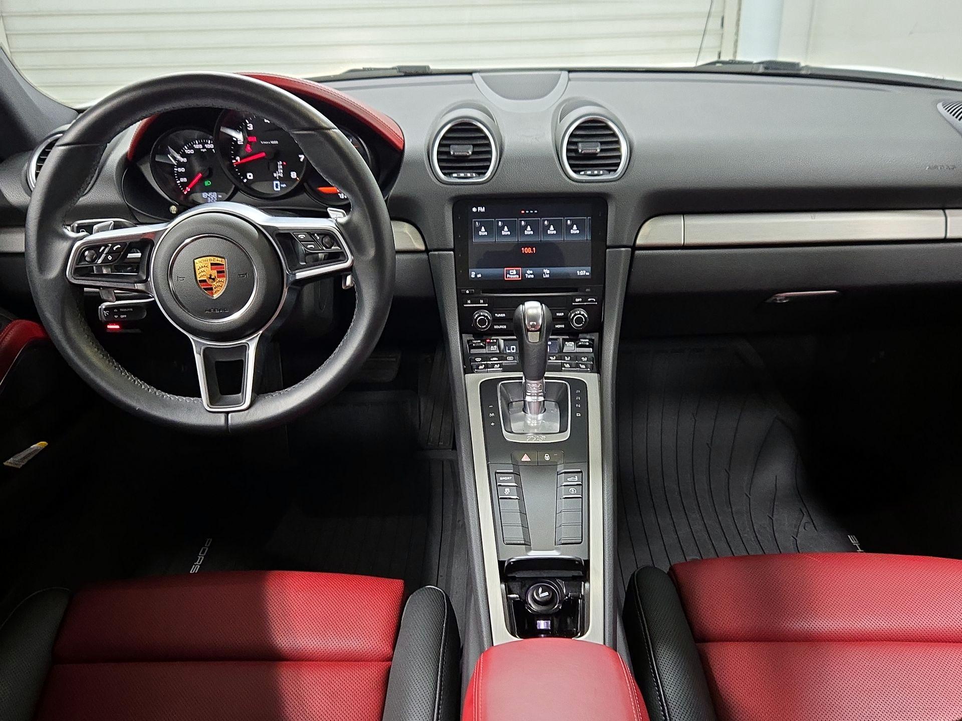 Thumbnail: 2017 Porsche 718 Cayman - 9