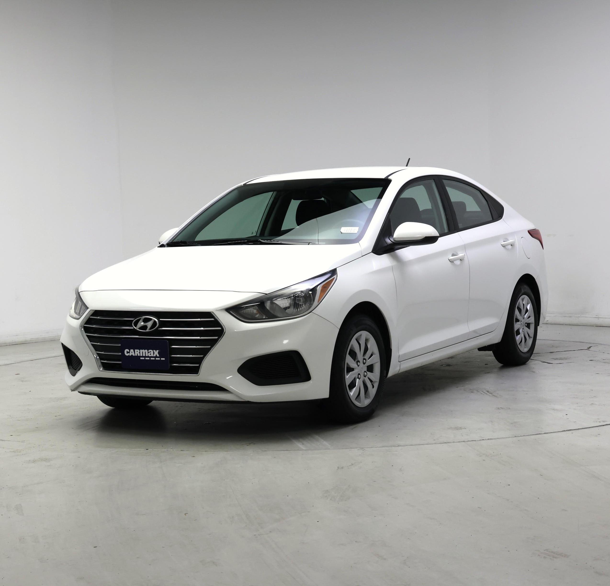 Thumbnail: 2022 Hyundai Accent - 4