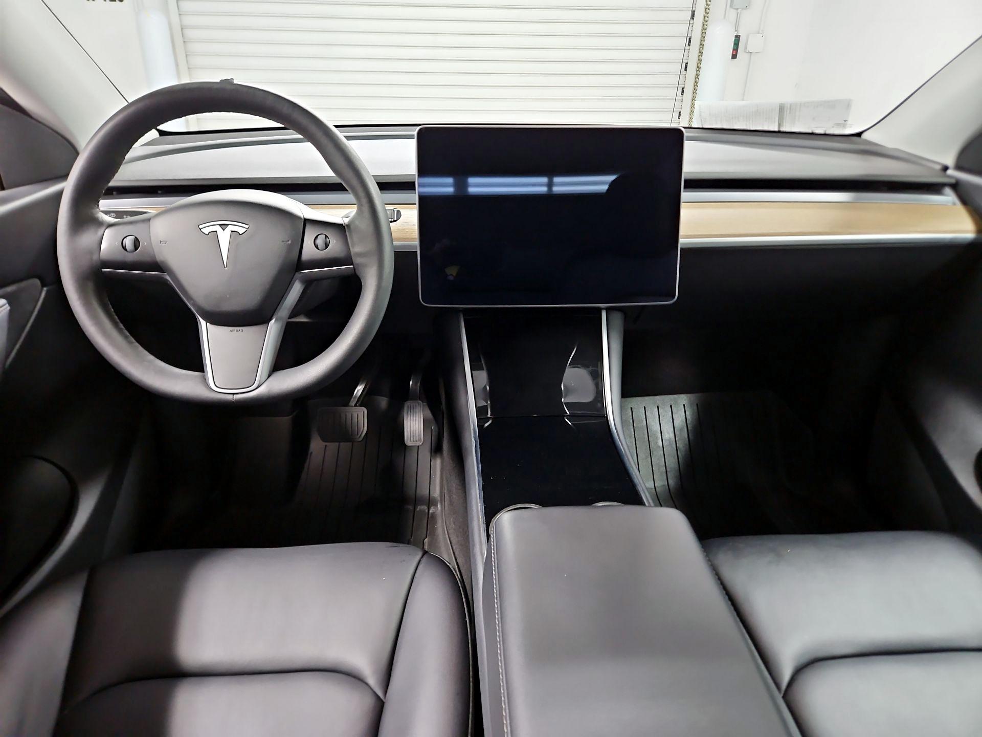 Thumbnail: 2021 Tesla Model Y - 9