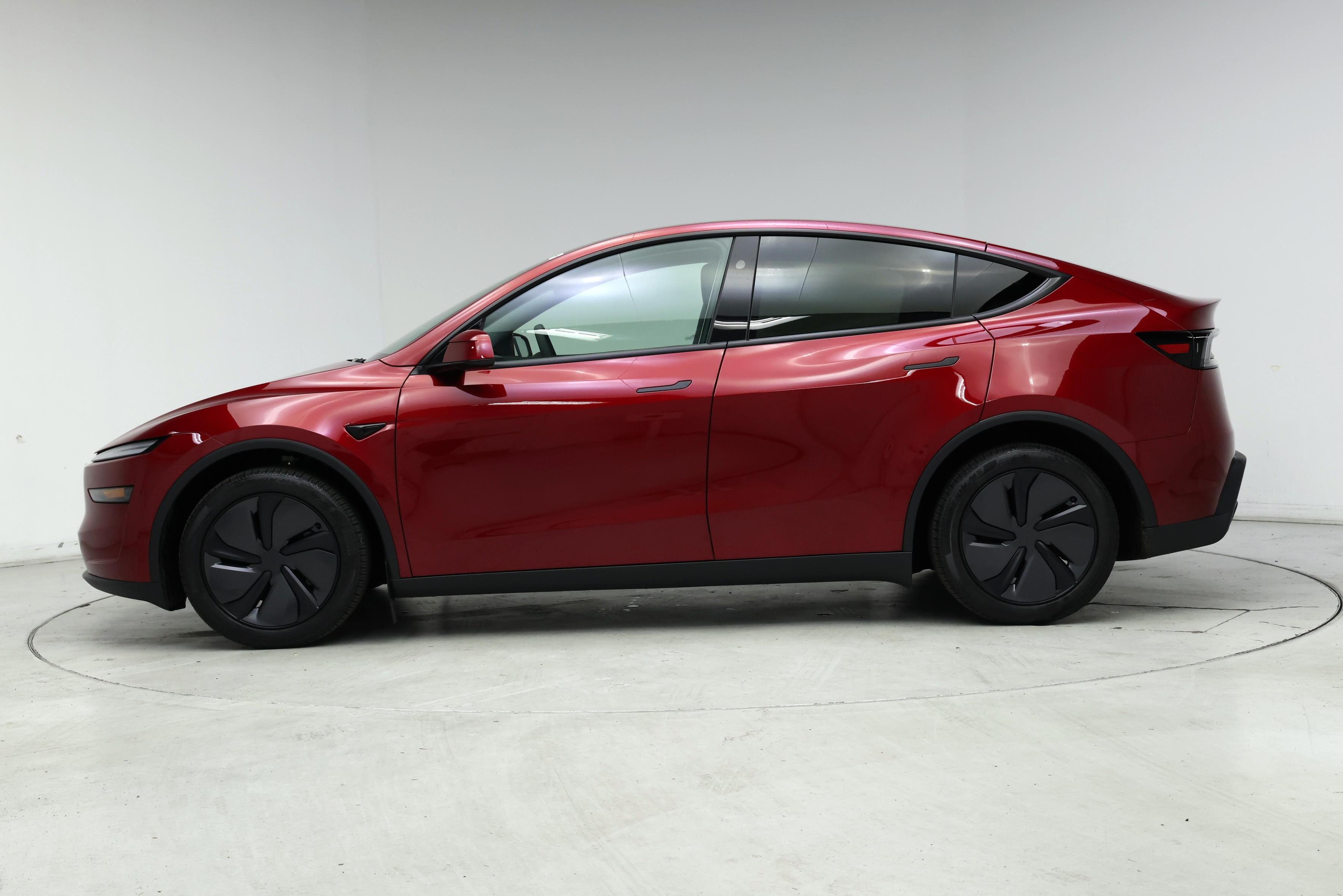 Thumbnail: 2026 Tesla Model Y - 3